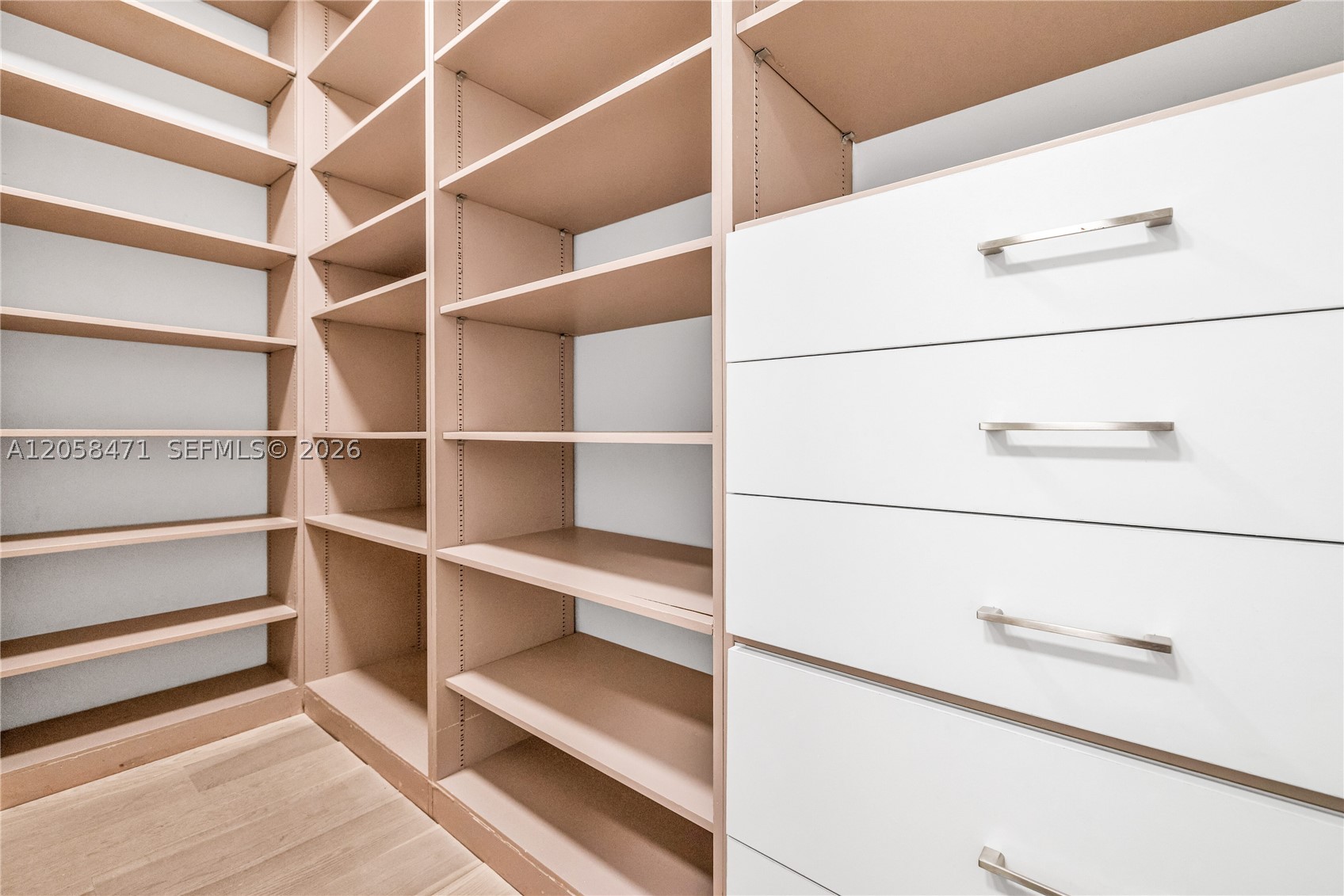 9 Island Ave #814, Miami Beach FL 33139