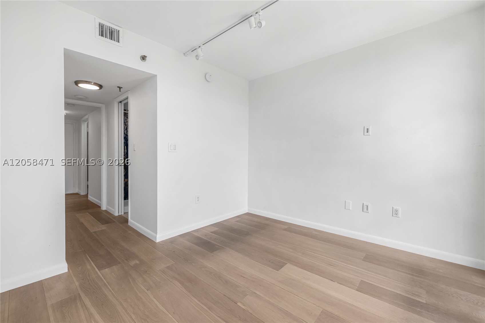 9 Island Ave #814, Miami Beach FL 33139