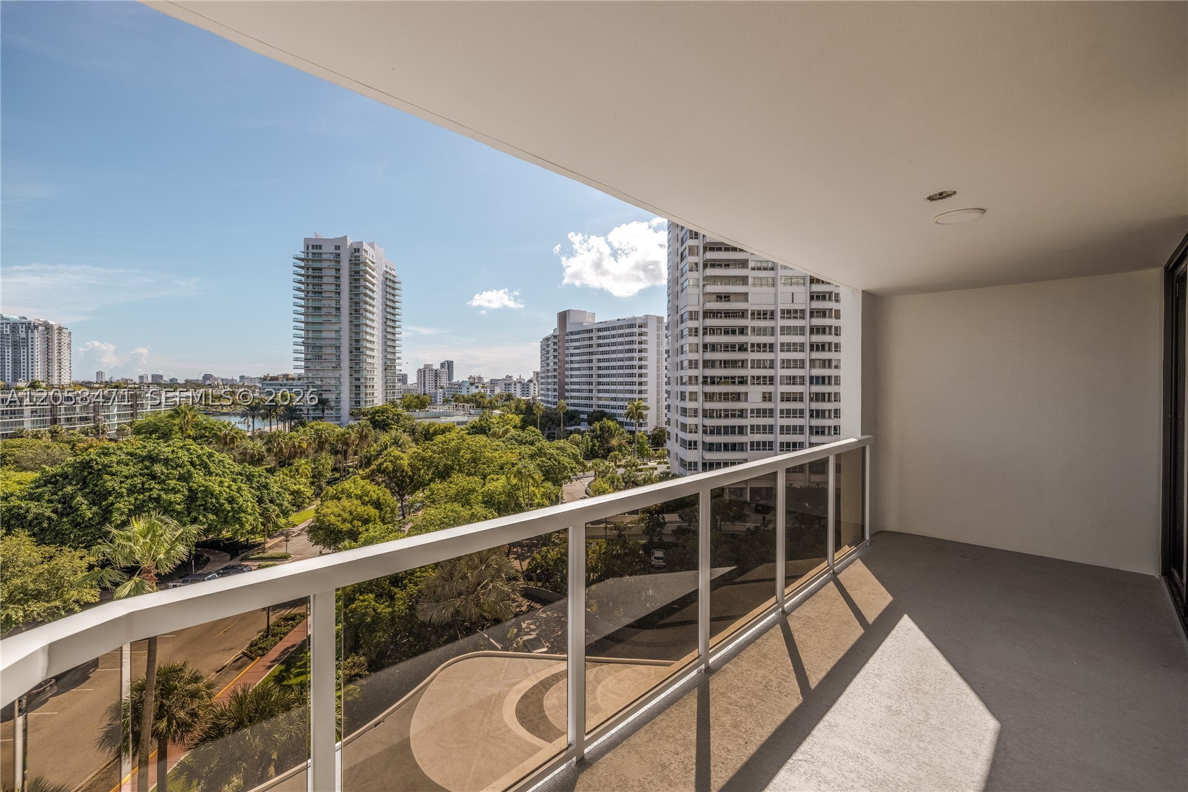 9 Island Ave #814, Miami Beach FL 33139