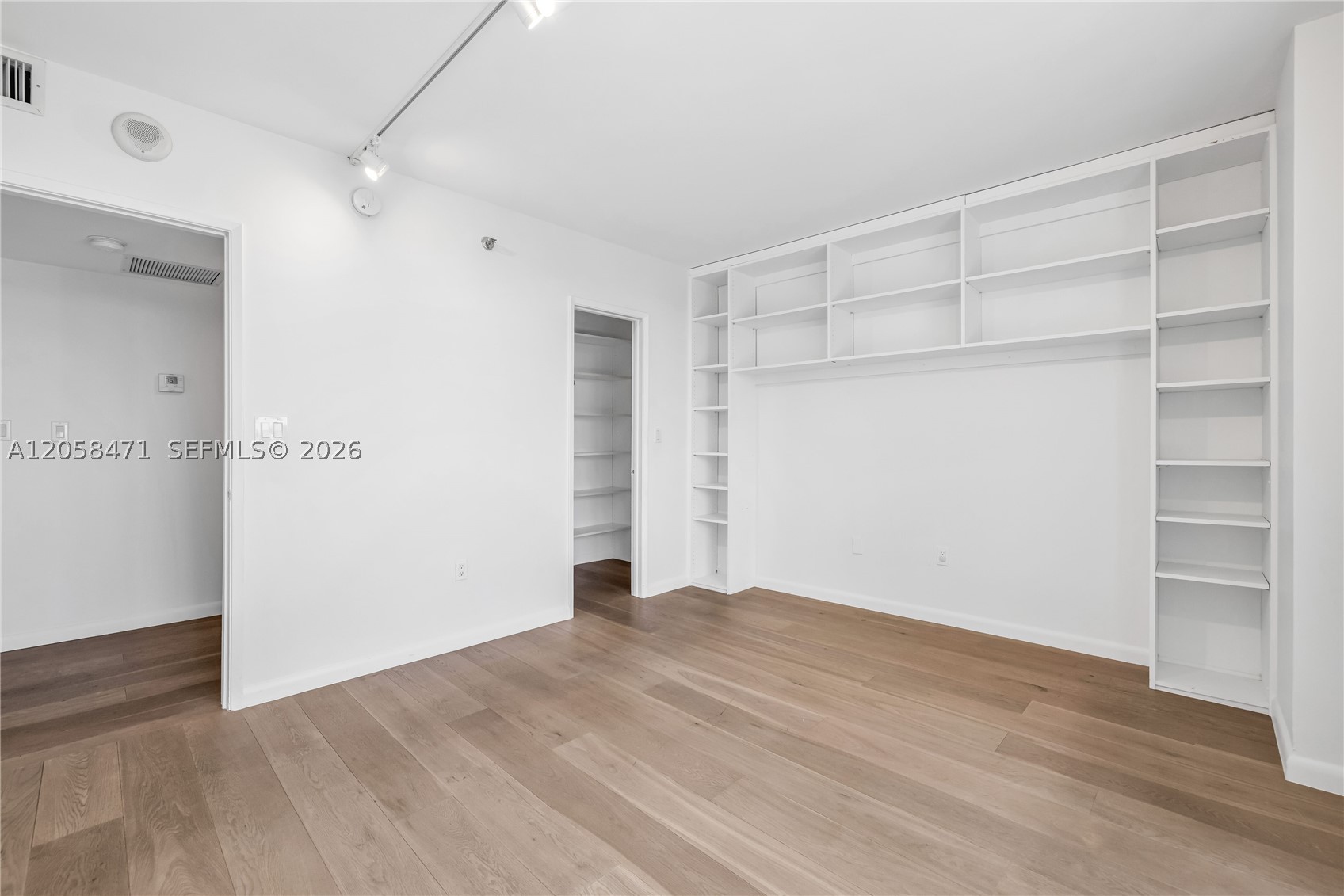 9 Island Ave #814, Miami Beach FL 33139