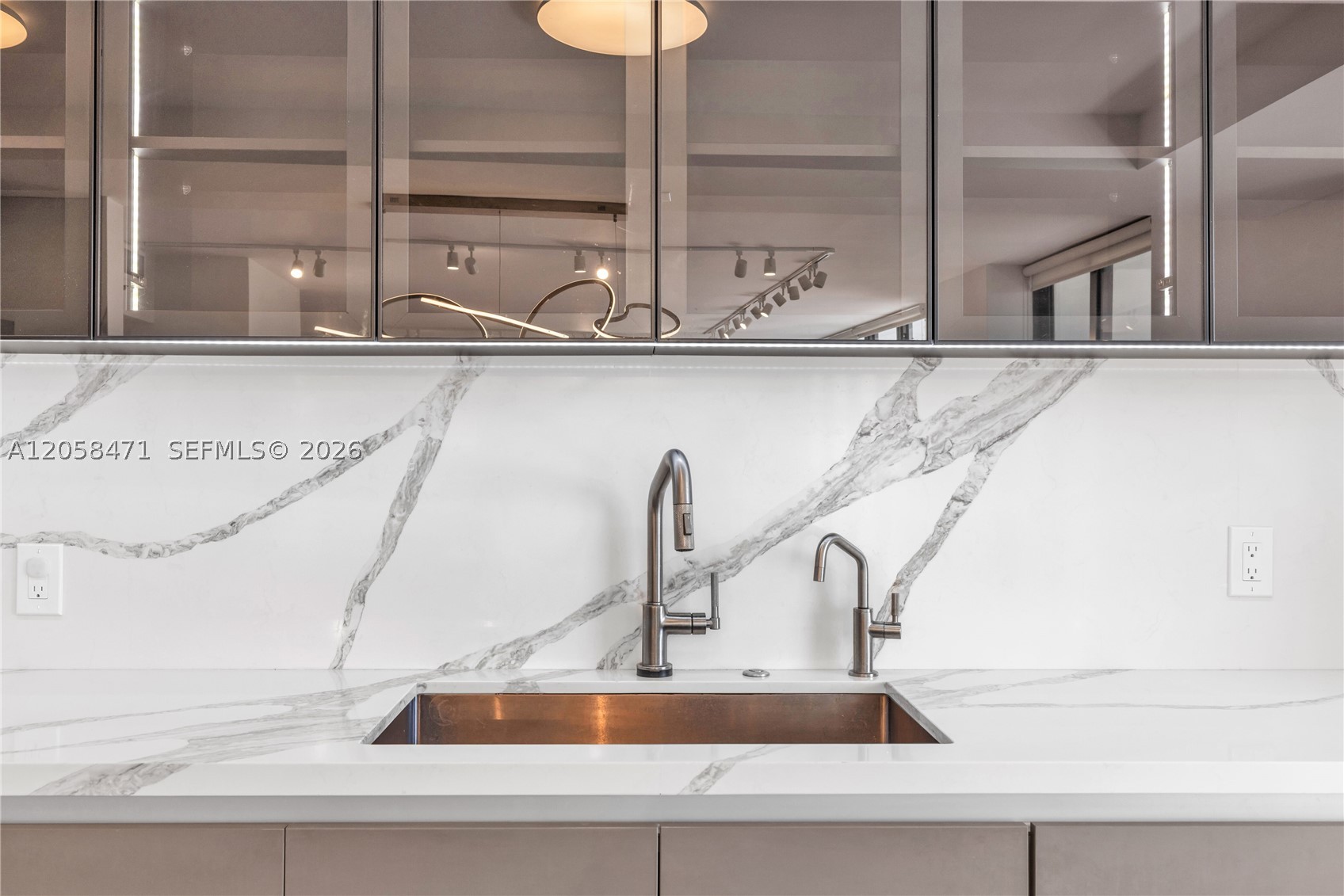 9 Island Ave #814, Miami Beach FL 33139