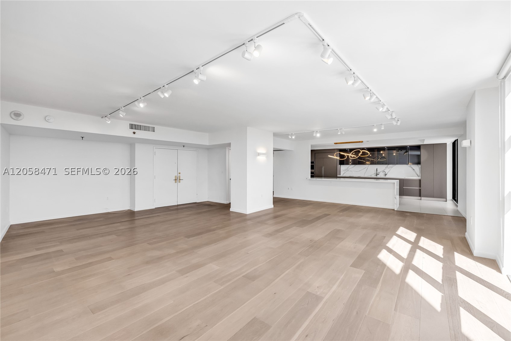 9 Island Ave #814, Miami Beach FL 33139