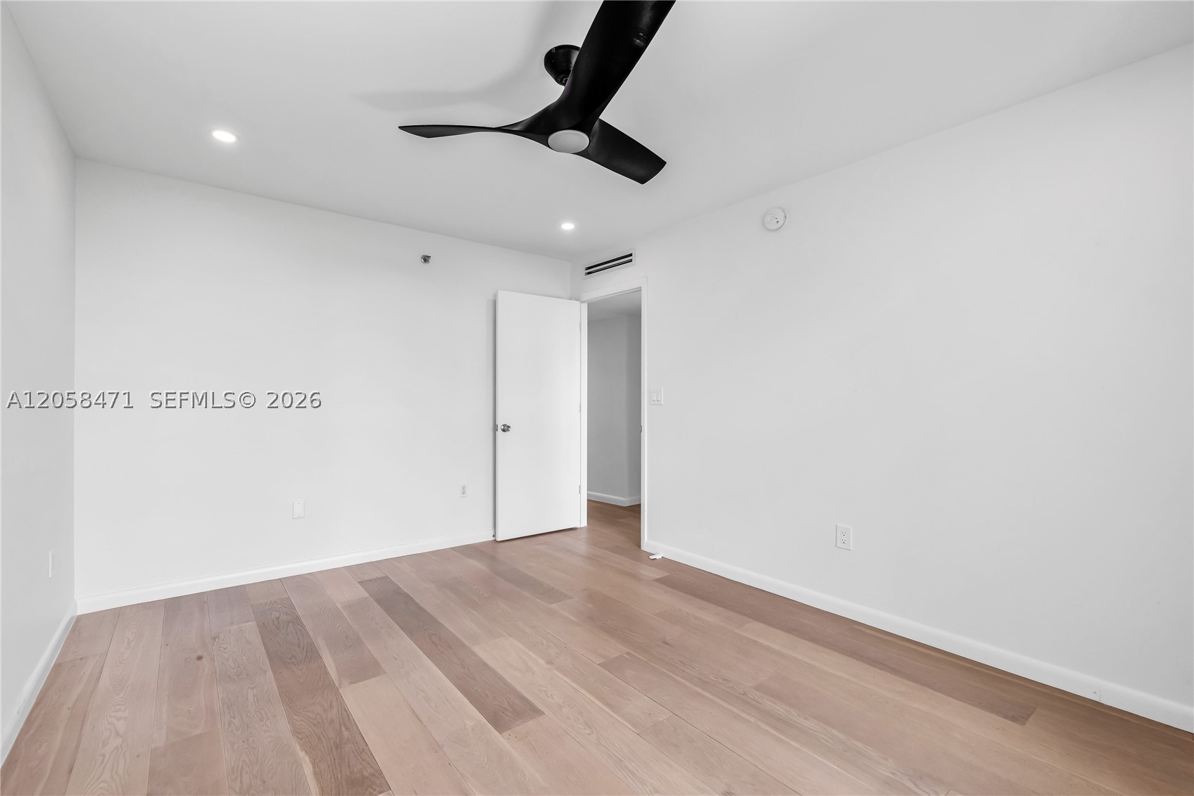 9 Island Ave #814, Miami Beach FL 33139
