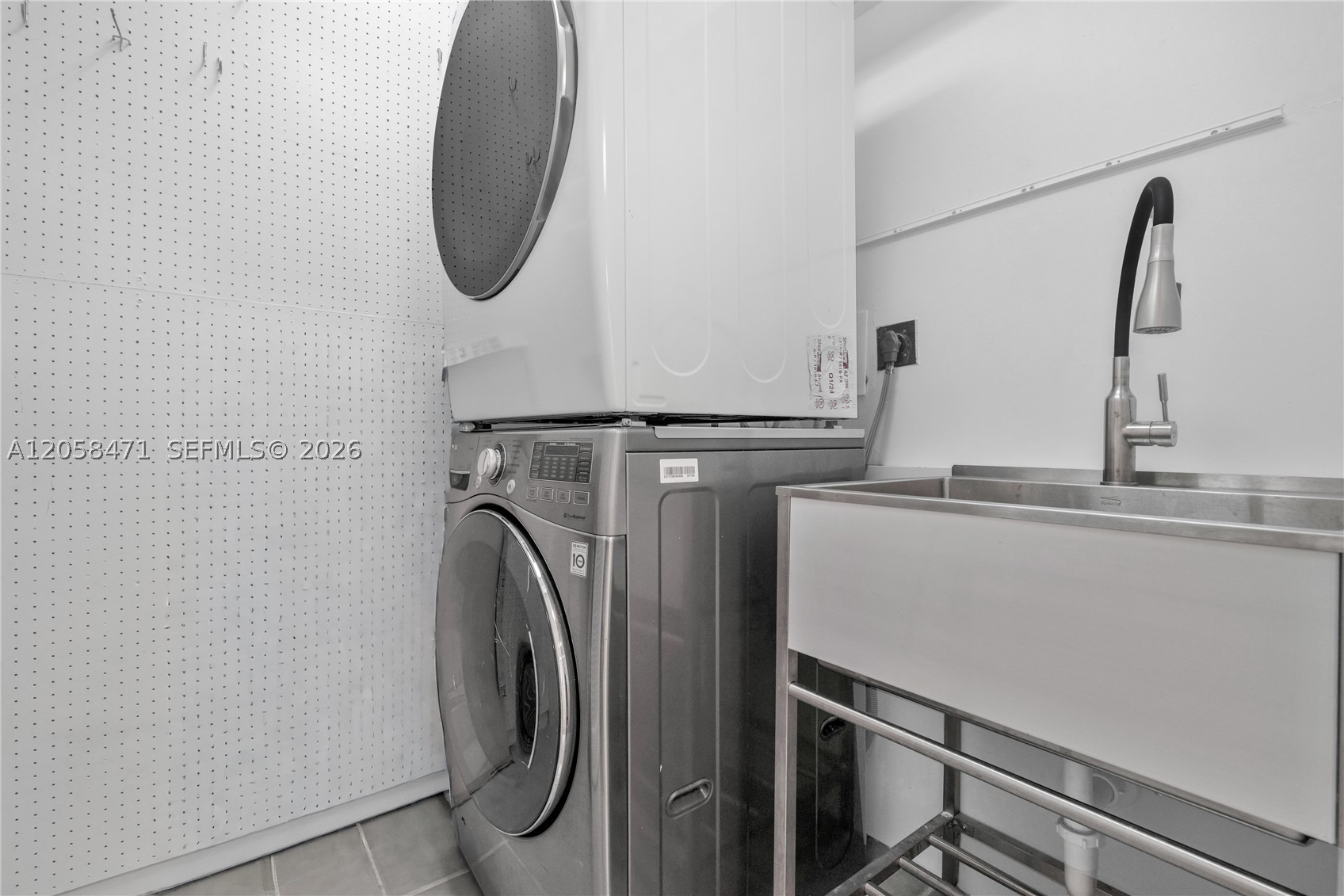 9 Island Ave #814, Miami Beach FL 33139