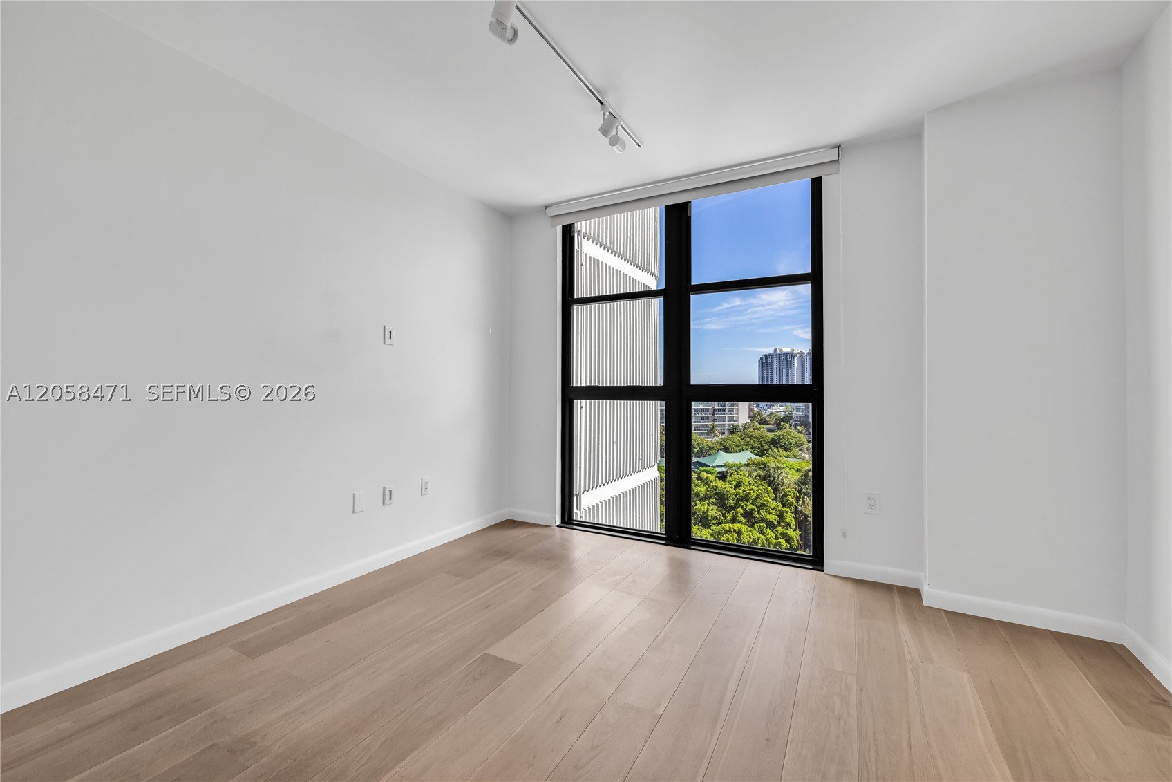 9 Island Ave #814, Miami Beach FL 33139