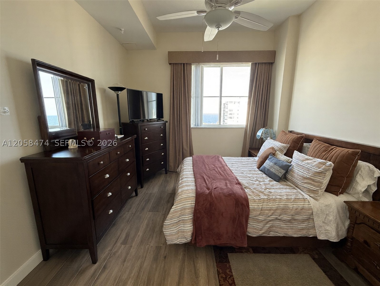 3020 NE 32nd Ave #PH3, Fort Lauderdale FL 33308