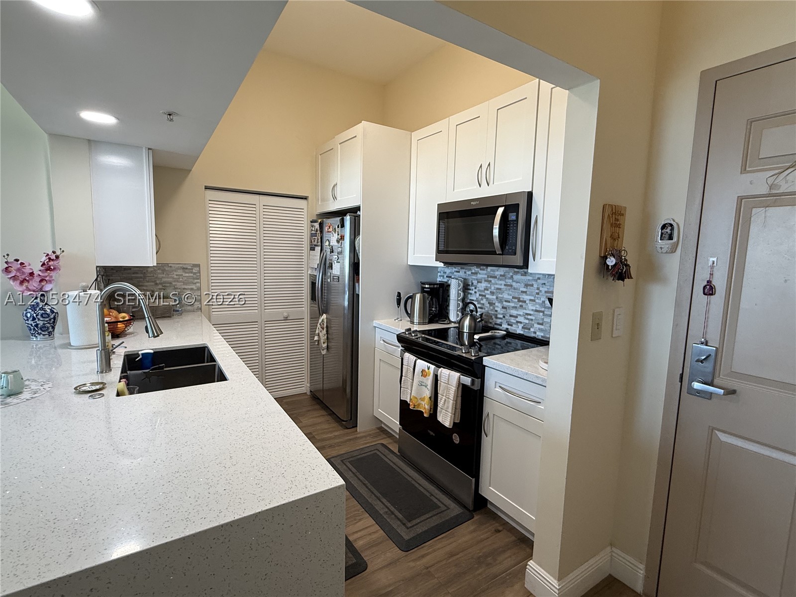 3020 NE 32nd Ave #PH3, Fort Lauderdale FL 33308