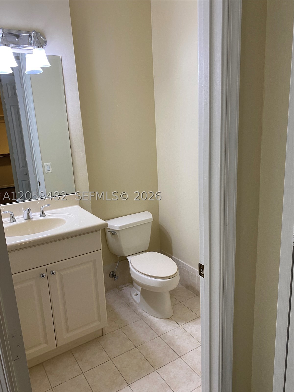 7888 SW 195 Ter #7888, Cutler Bay FL 33157