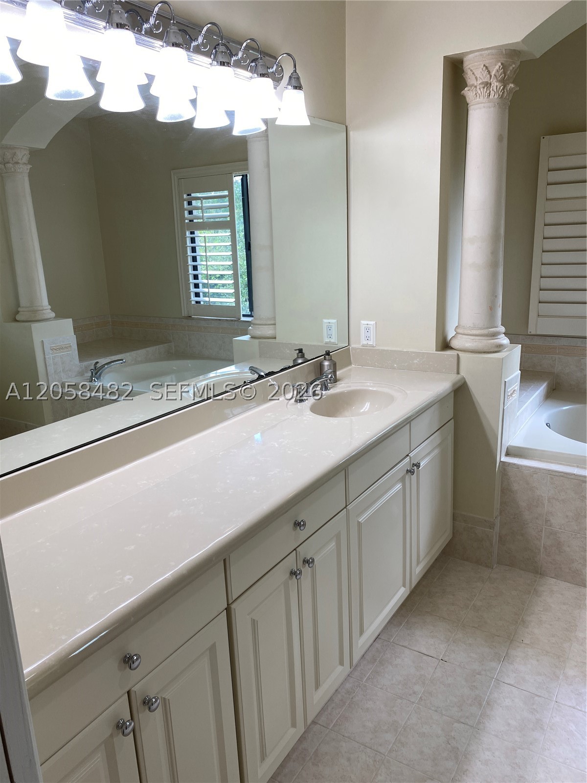 7888 SW 195 Ter #7888, Cutler Bay FL 33157