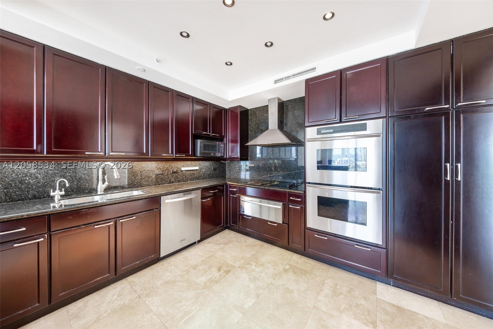 3201 NE 183rd St #2506, Aventura FL 33160