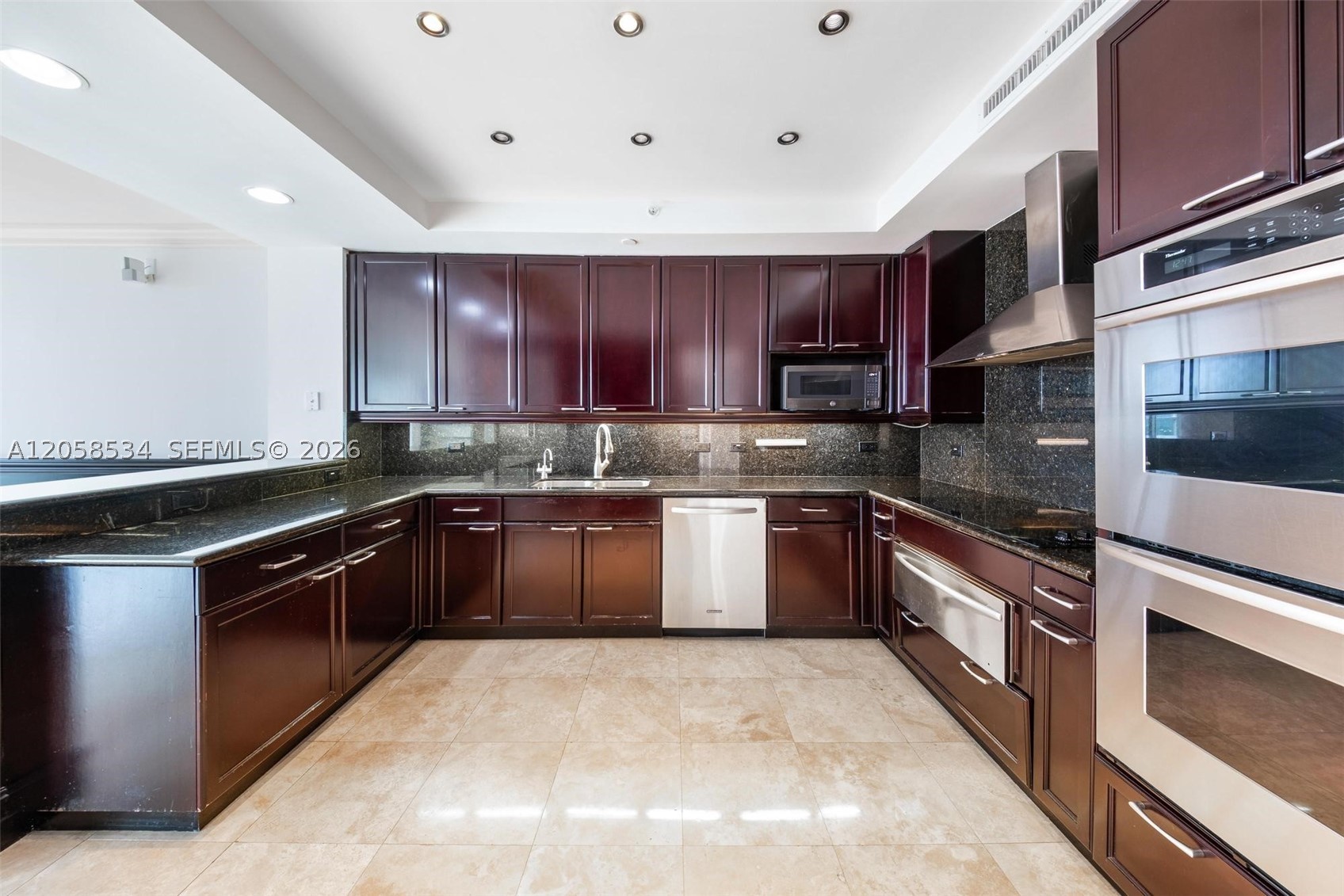 3201 NE 183rd St #2506, Aventura FL 33160