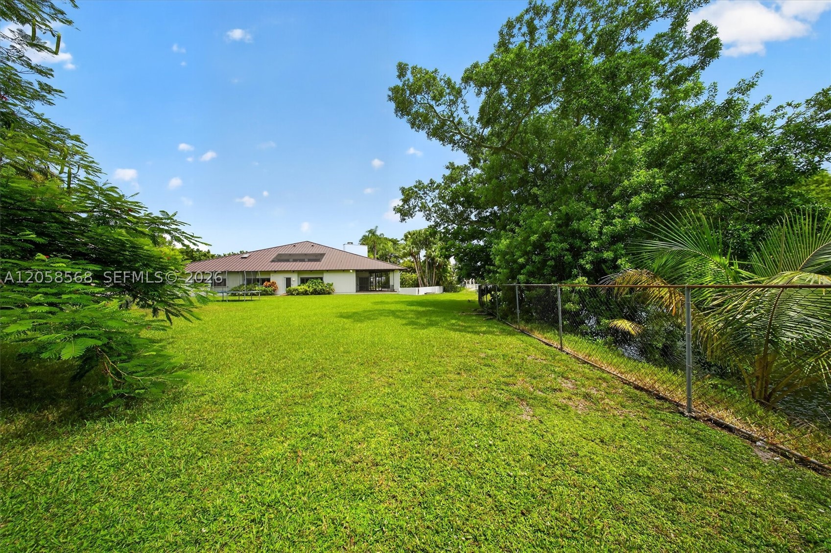 8925 SW 102nd Ter, Miami FL 33176