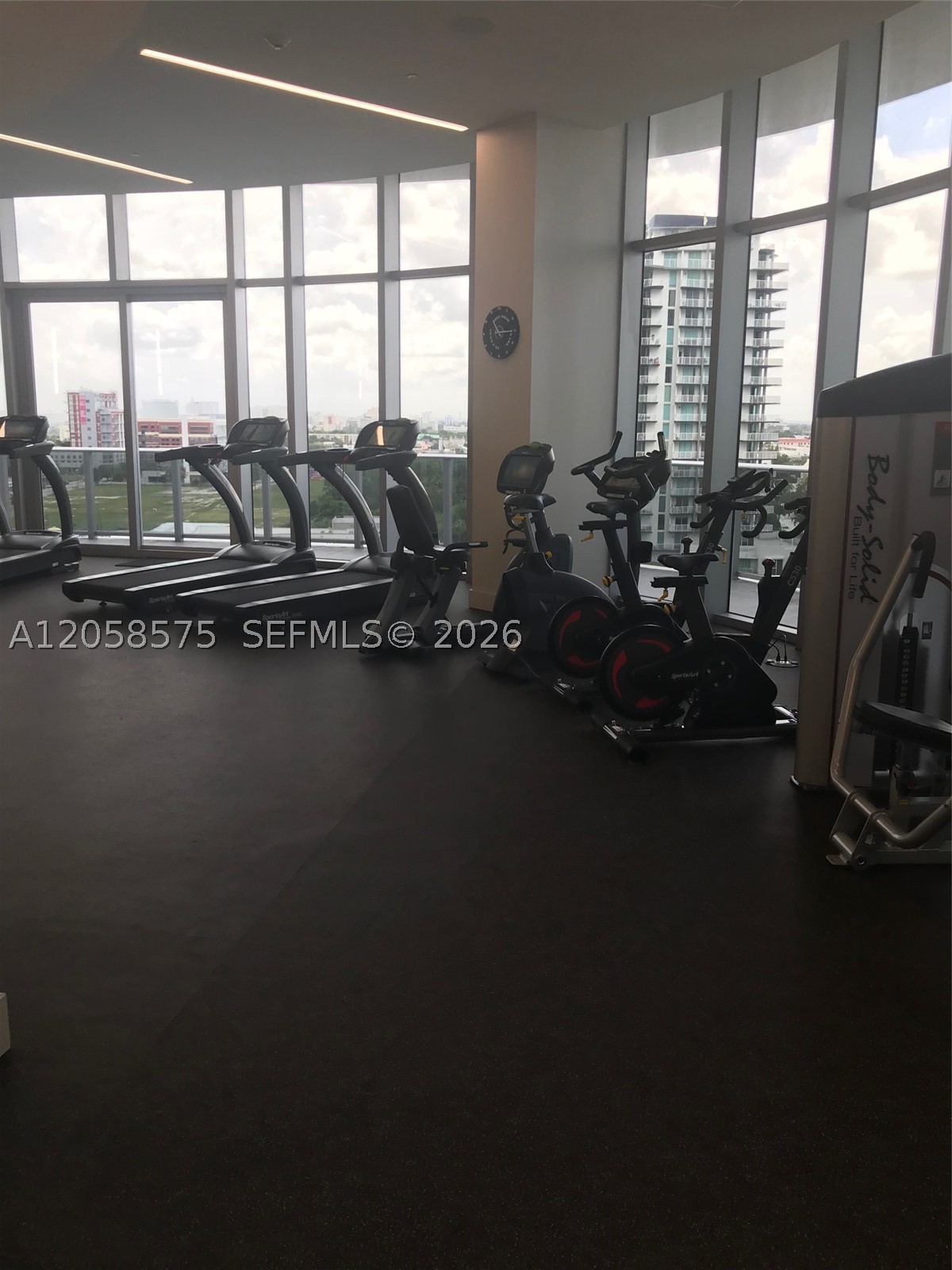 488 NE 18th St #1701, Miami FL 33132