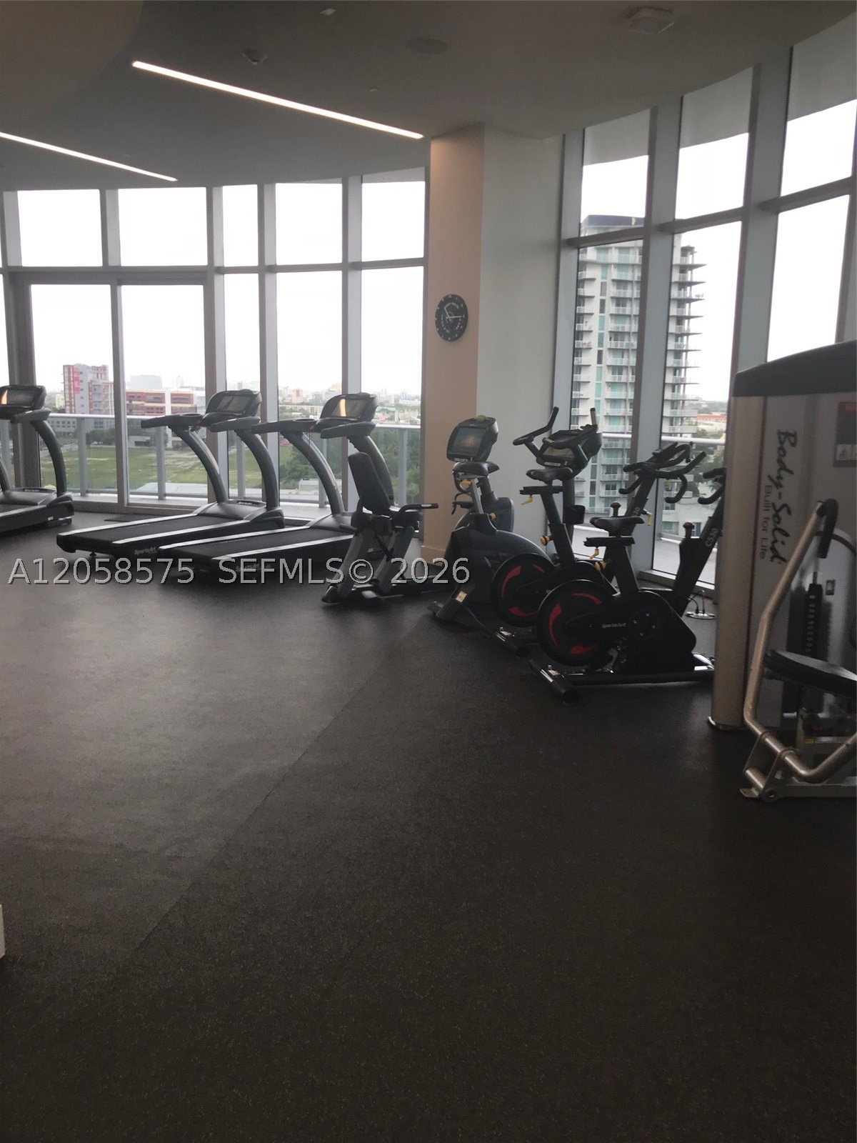 488 NE 18th St #1701, Miami FL 33132