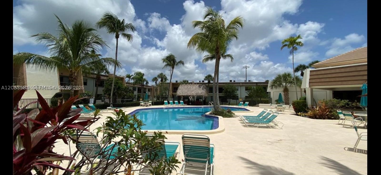 8261 SW 128 St #211, Pinecrest FL 33156