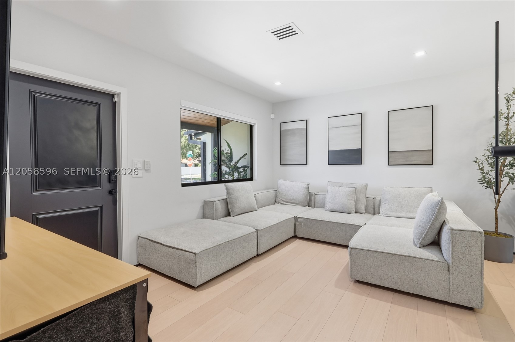 6321 SW 21st St, Miami FL 33155
