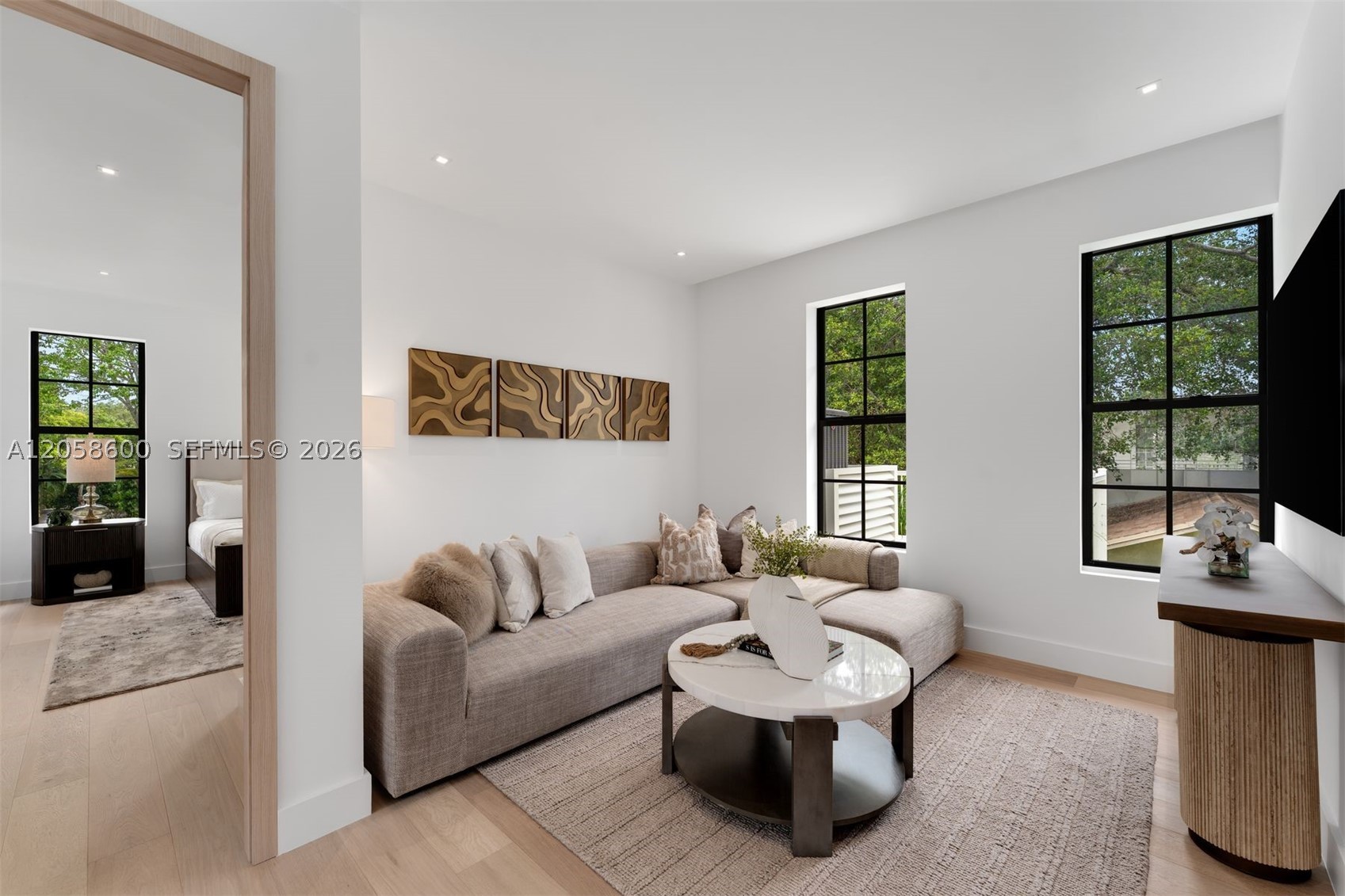 3372 Charles Ave, Miami FL 33133