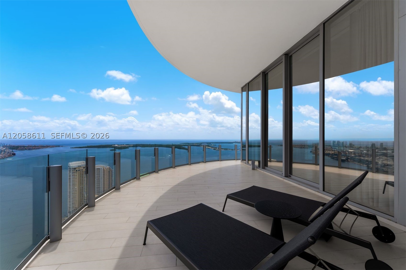 300 Biscayne Boulevard Way #5801C, Miami FL 33131
