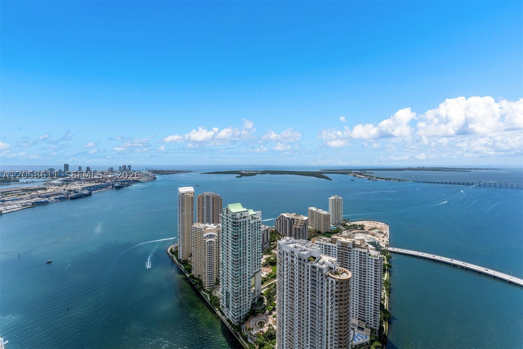 300 Biscayne Boulevard Way #5801C, Miami FL 33131