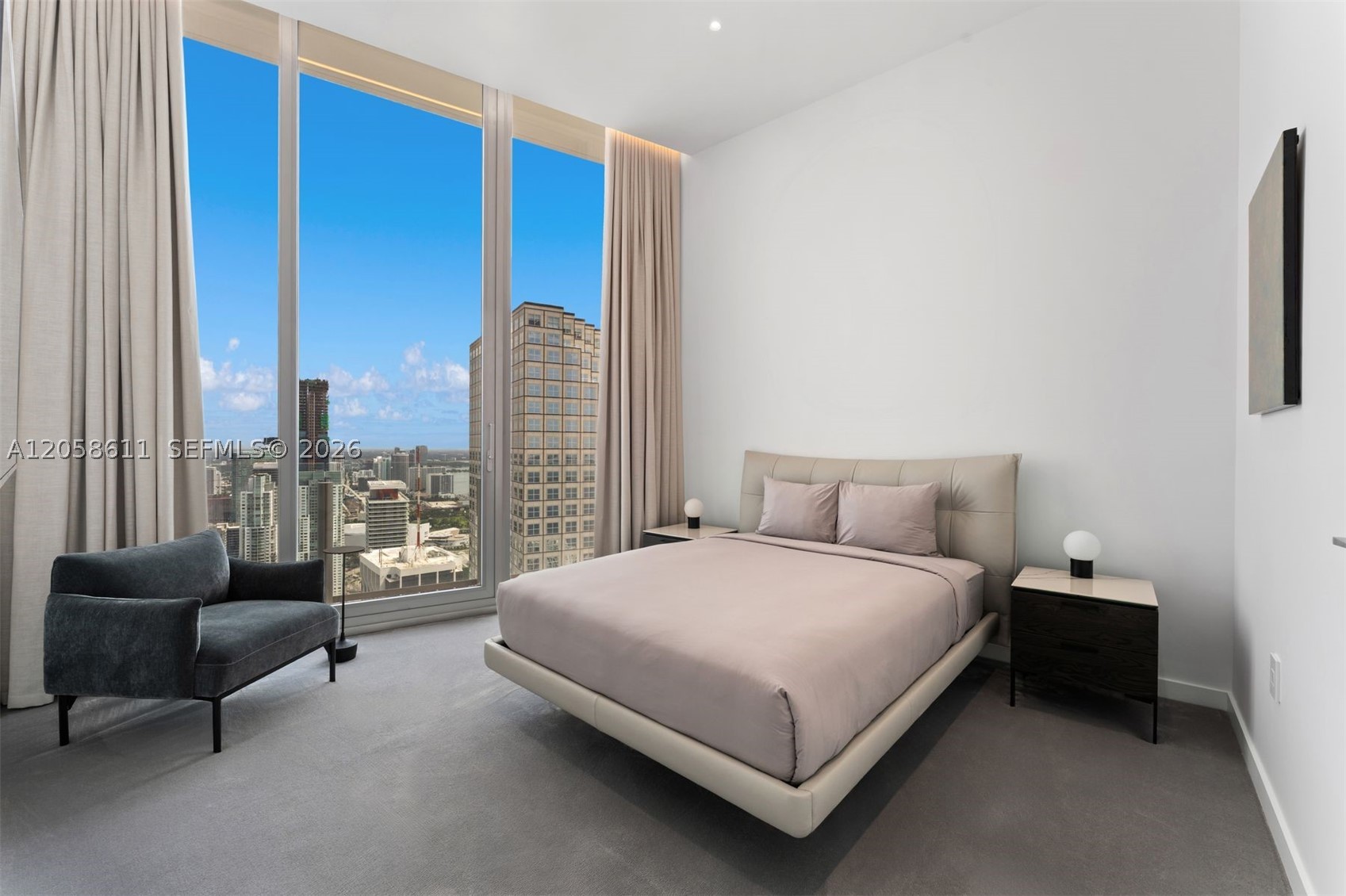 300 Biscayne Boulevard Way #5801C, Miami FL 33131
