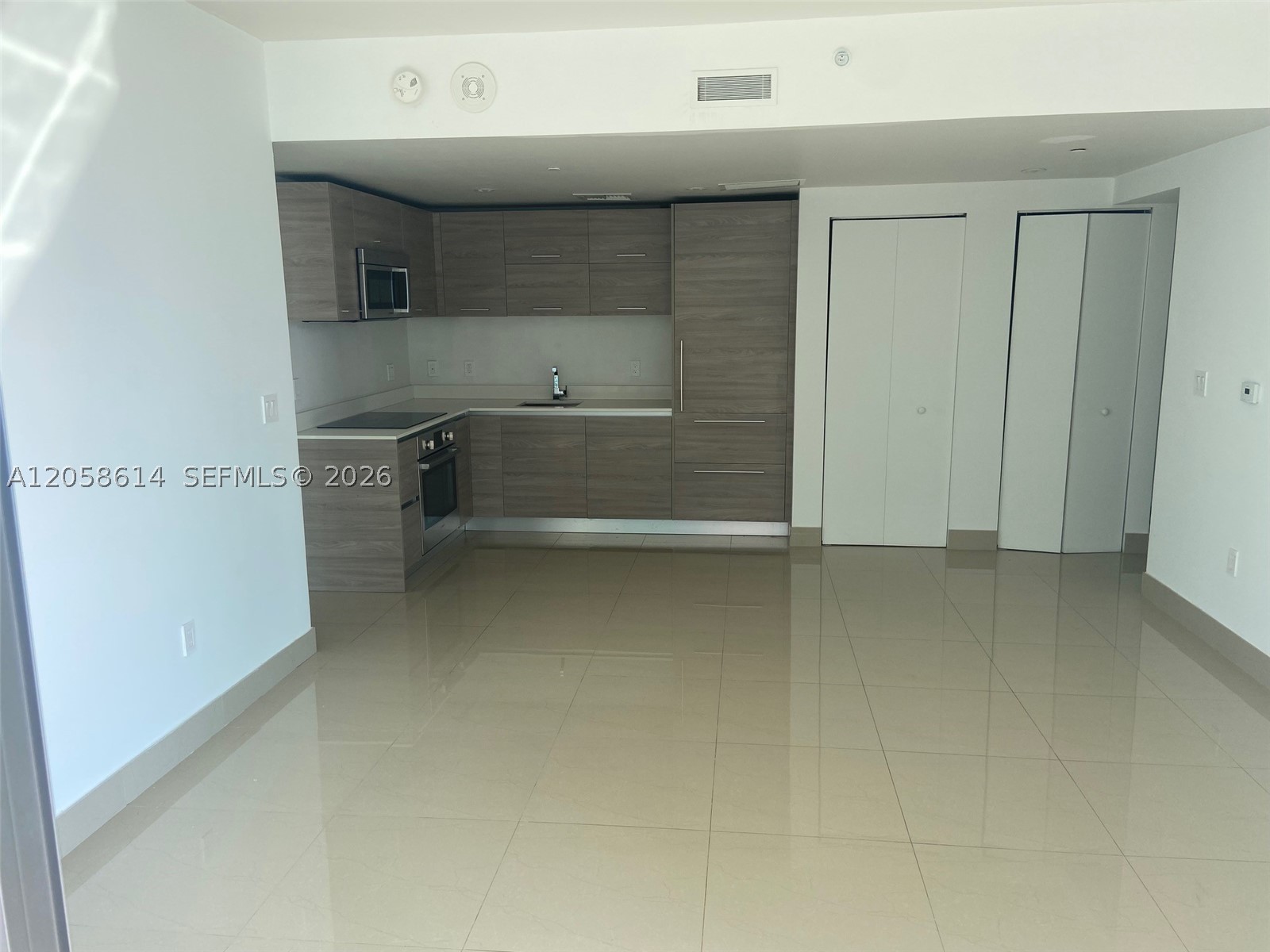 1300 S Miami Ave #2207, Miami FL 33130