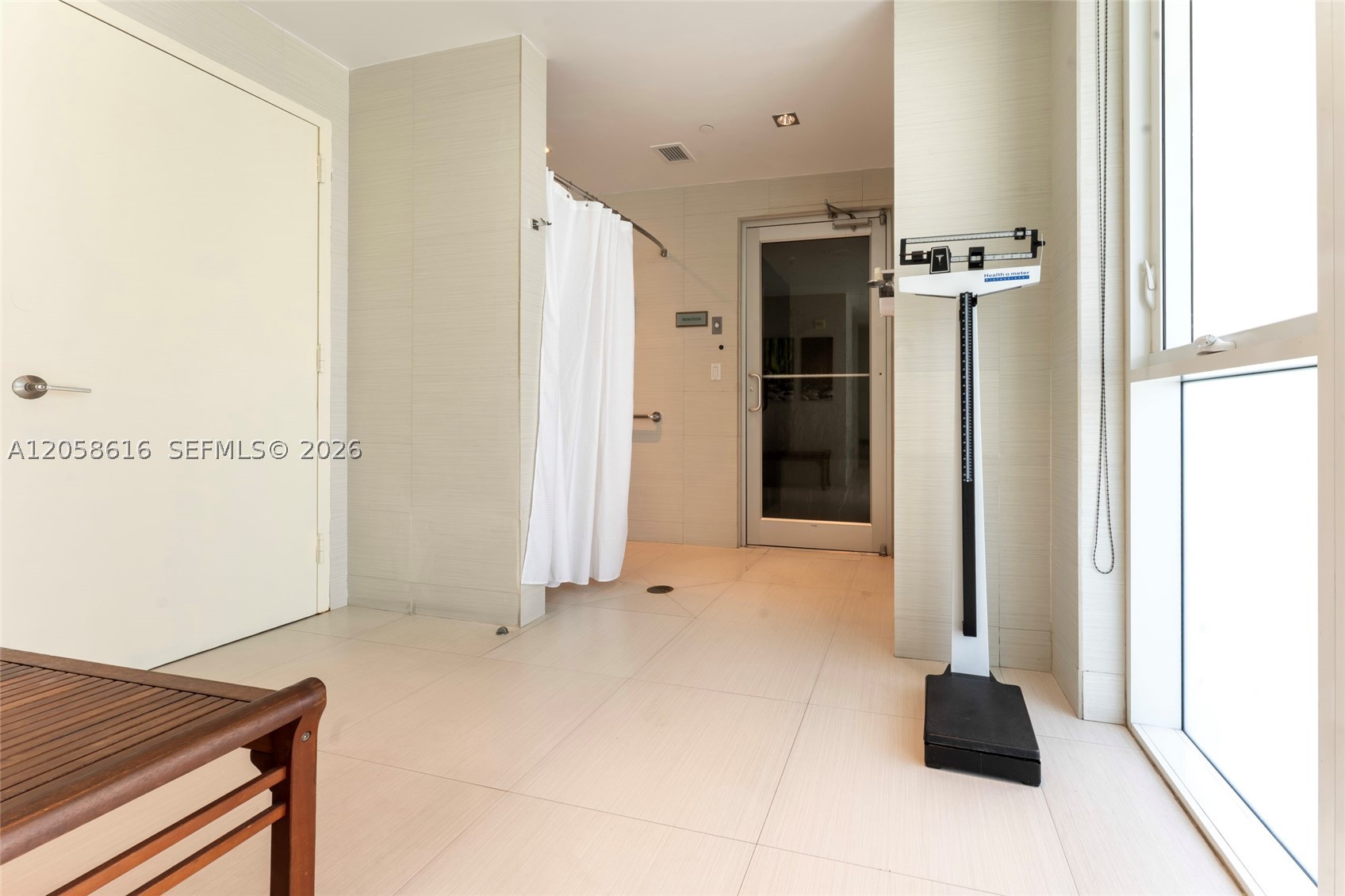 950 Brickell Bay Dr #3010, Miami FL 33131