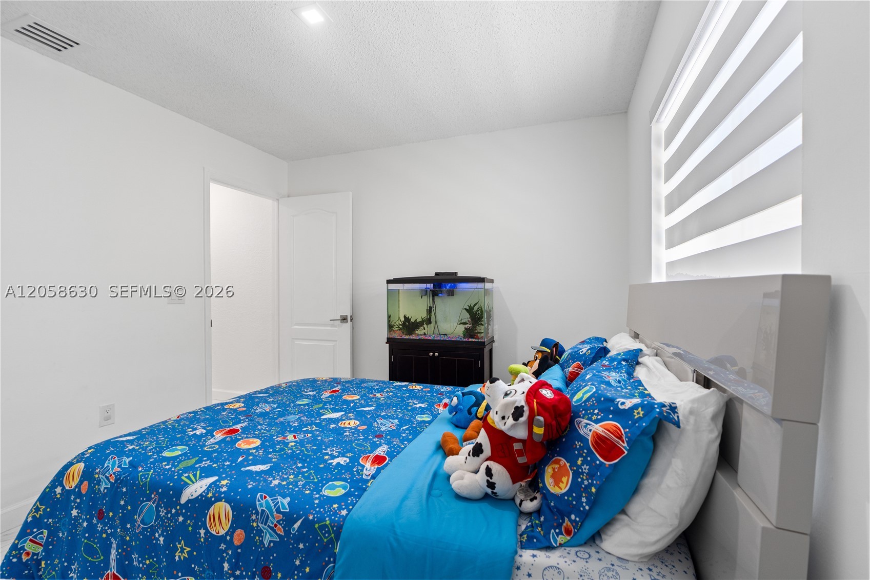 8842 SW 215th Ln #8842, Cutler Bay FL 33189