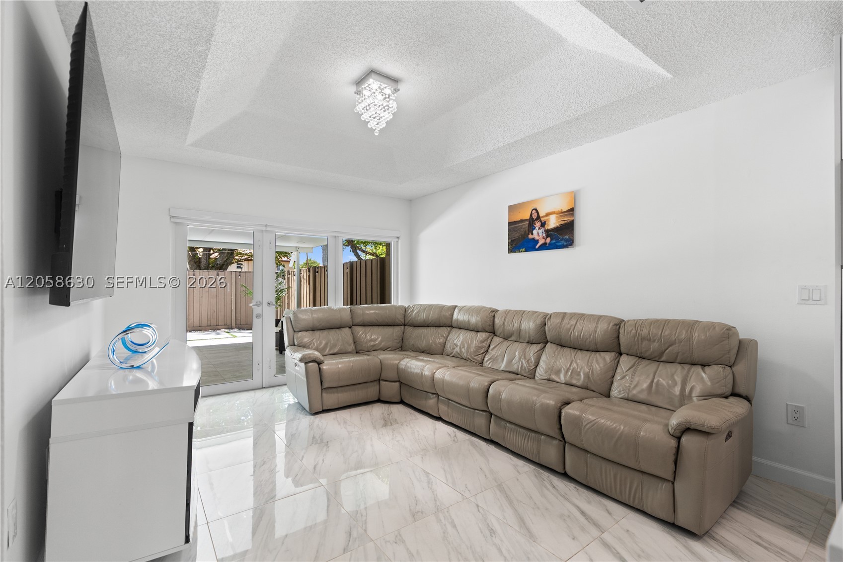 8842 SW 215th Ln #8842, Cutler Bay FL 33189
