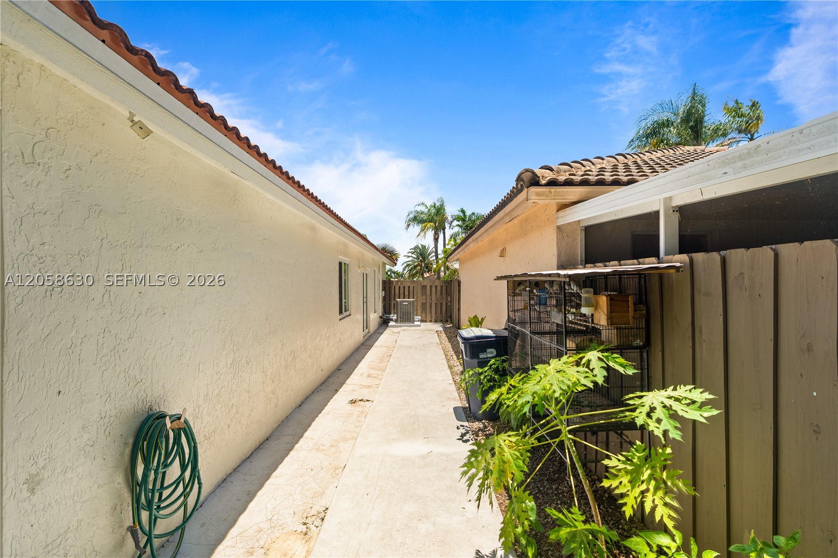 8842 SW 215th Ln #8842, Cutler Bay FL 33189
