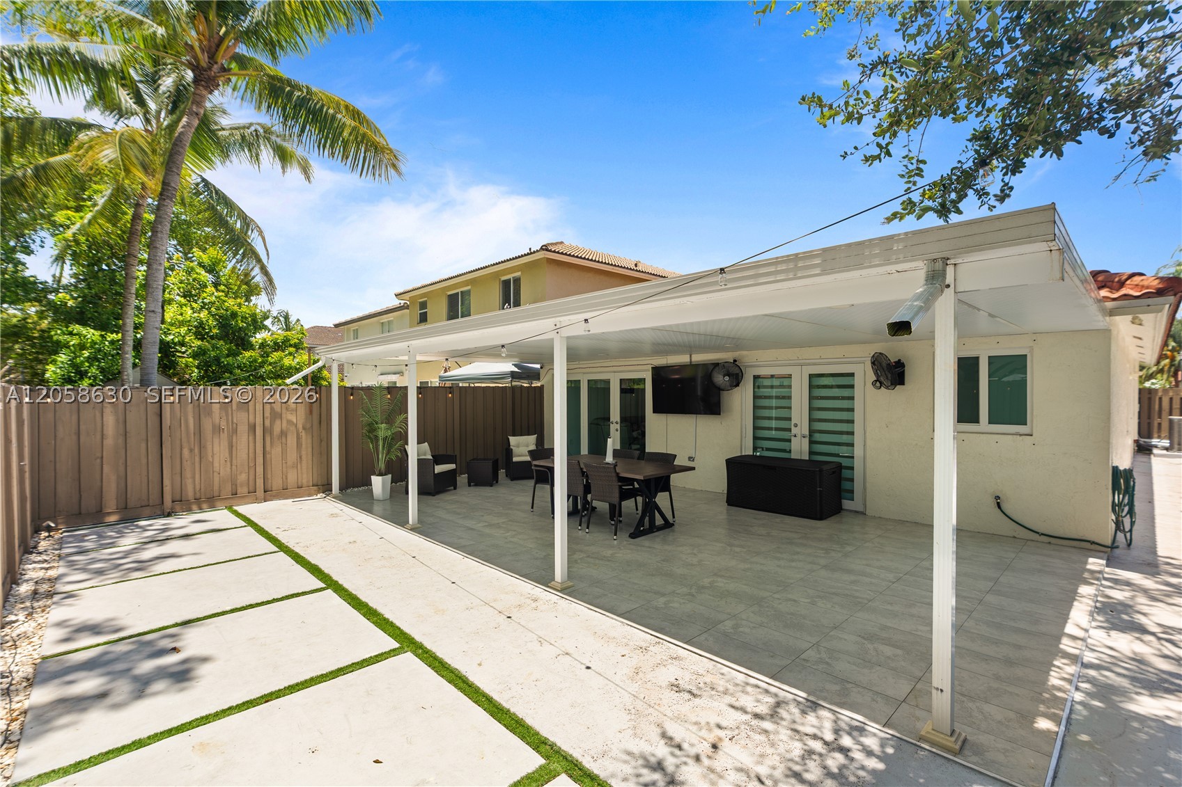 8842 SW 215th Ln #8842, Cutler Bay FL 33189