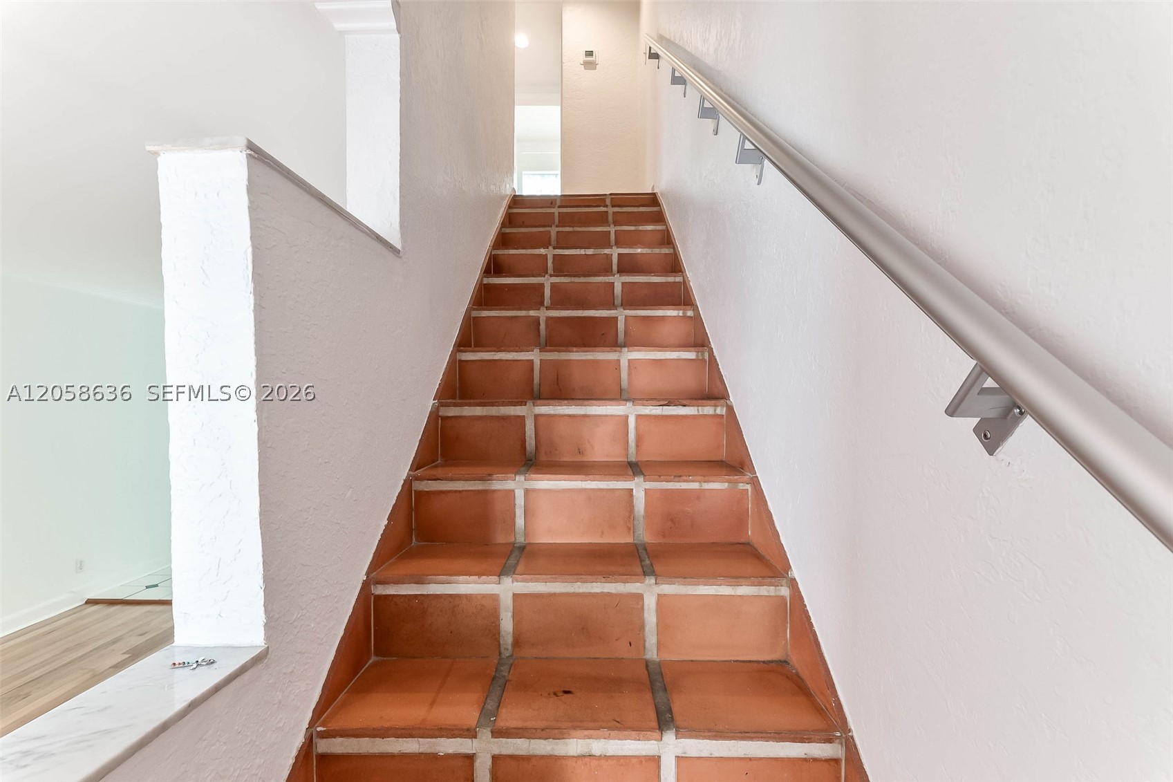 21 Madeira Ave #18, Coral Gables FL 33134