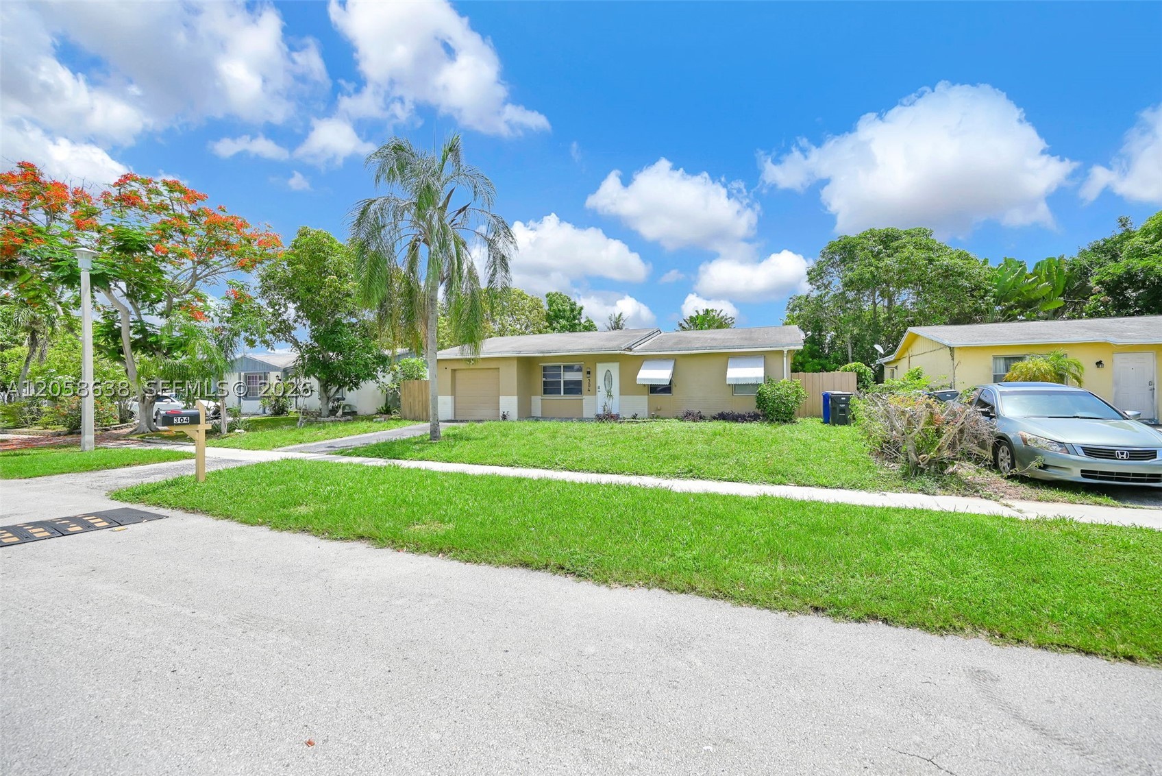 304 SW 77th Ave, North Lauderdale FL 33068