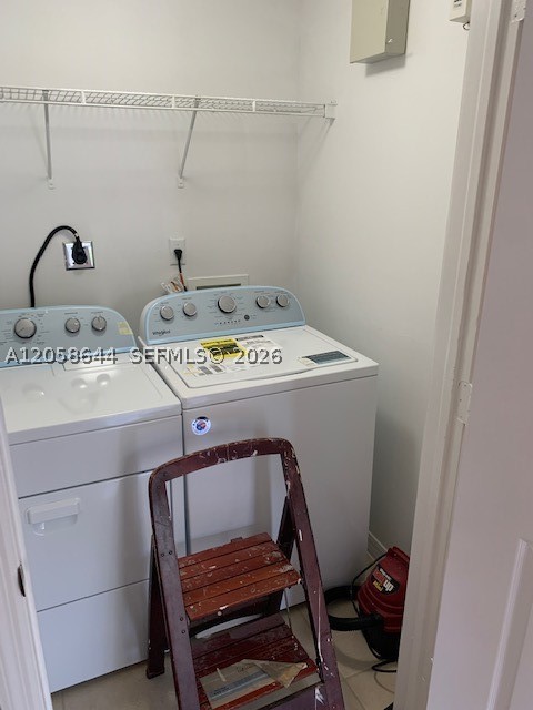 7085 Nova Dr #102, Davie FL 33317