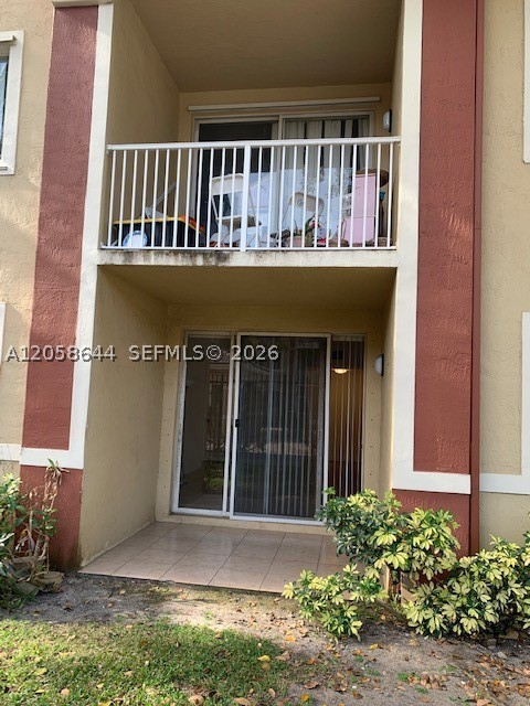 7085 Nova Dr #102, Davie FL 33317