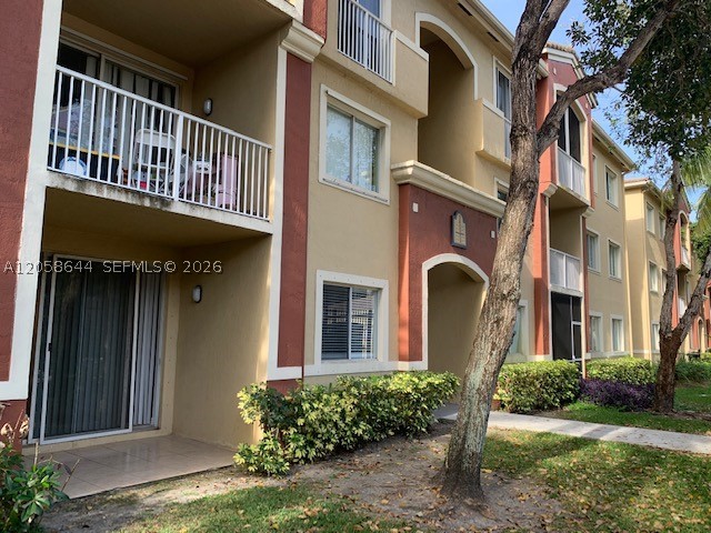 7085 Nova Dr #102, Davie FL 33317