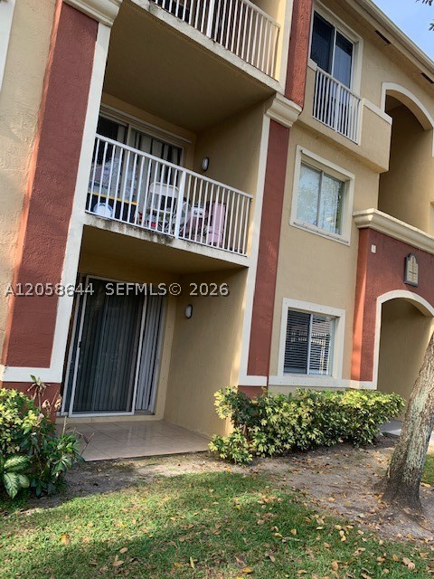 7085 Nova Dr #102, Davie FL 33317