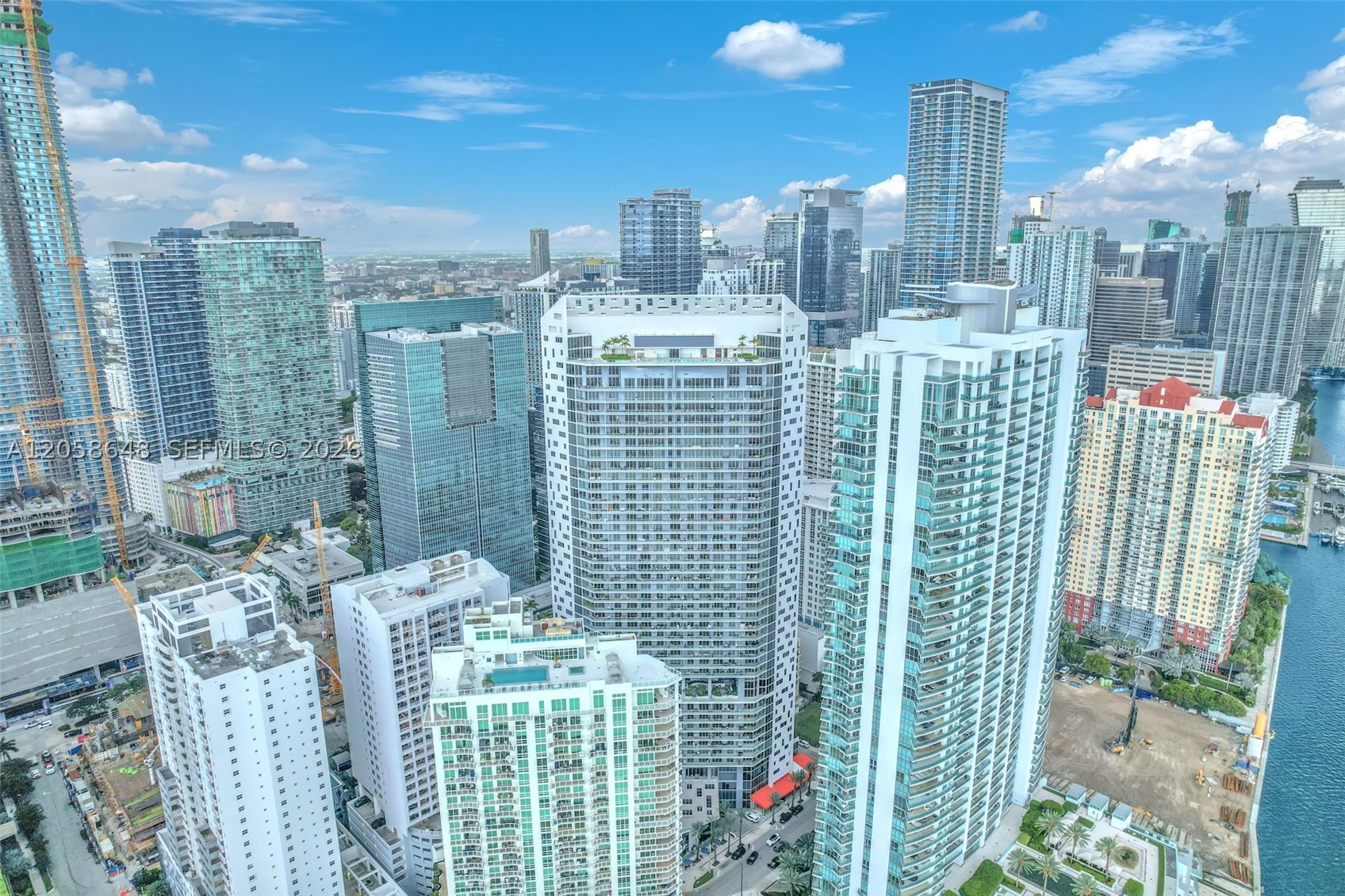 1300 Brickell Bay Dr #2005, Miami FL 33131