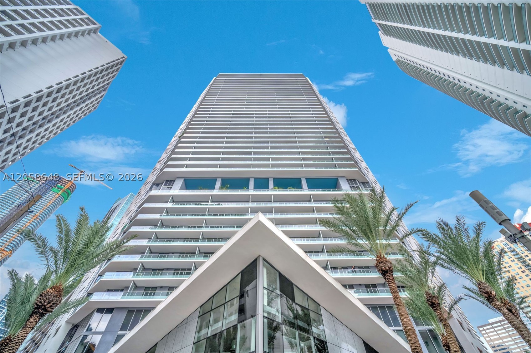 1300 Brickell Bay Dr #2005, Miami FL 33131
