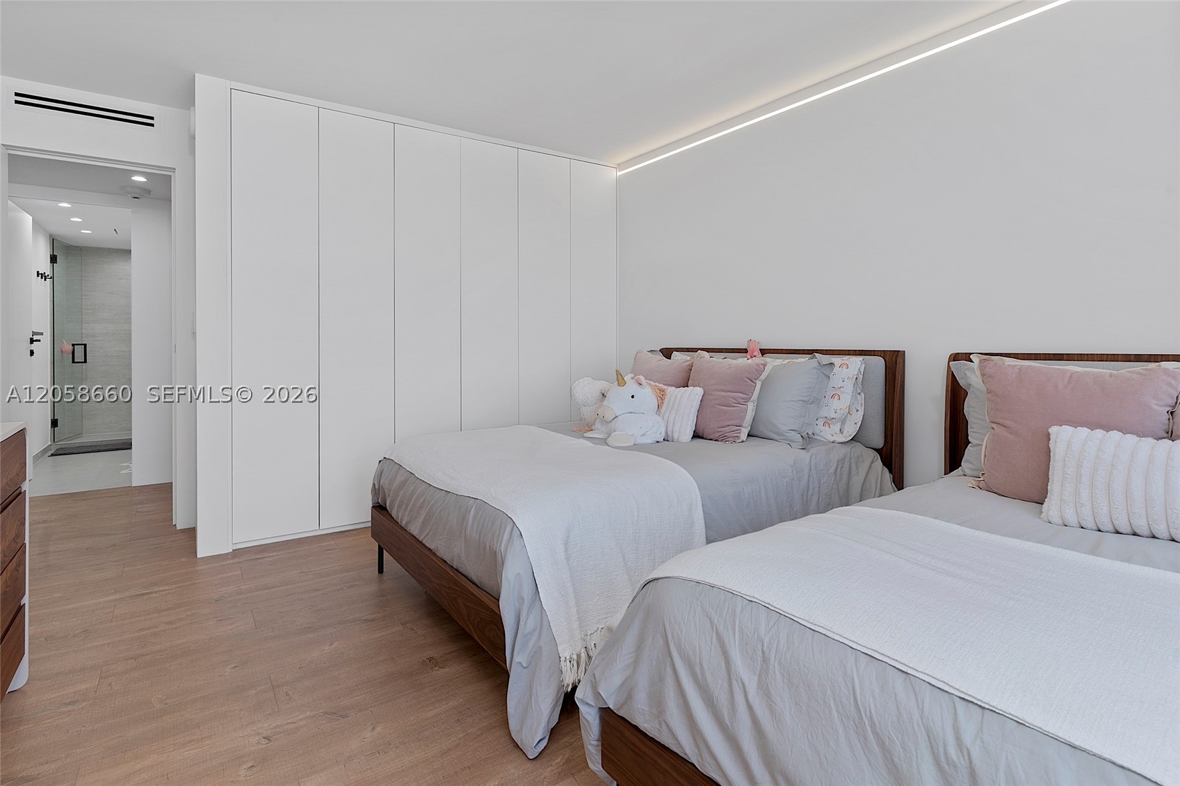 1111 Crandon Blvd #A501, Key Biscayne FL 33149