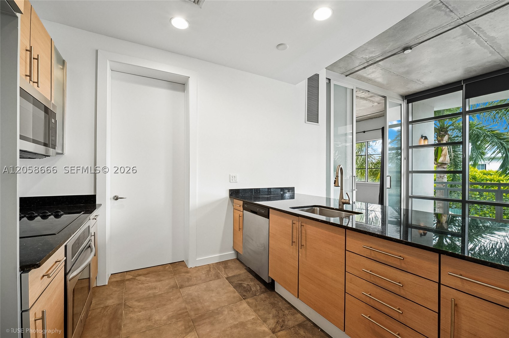 365 SE 6th Ave #308, Delray Beach FL 33483