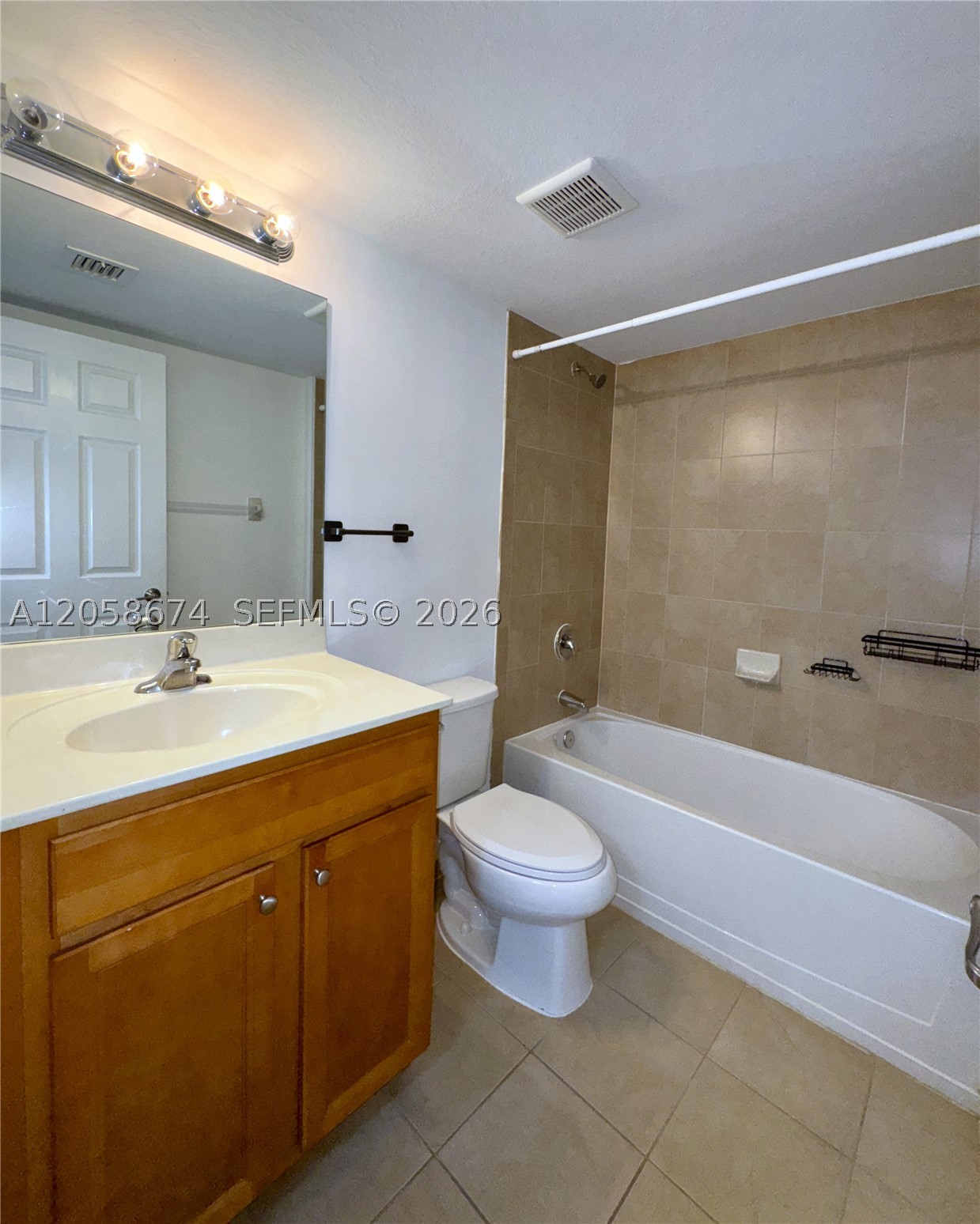 22441 SW 88th Pl #201-5, Cutler Bay FL 33190