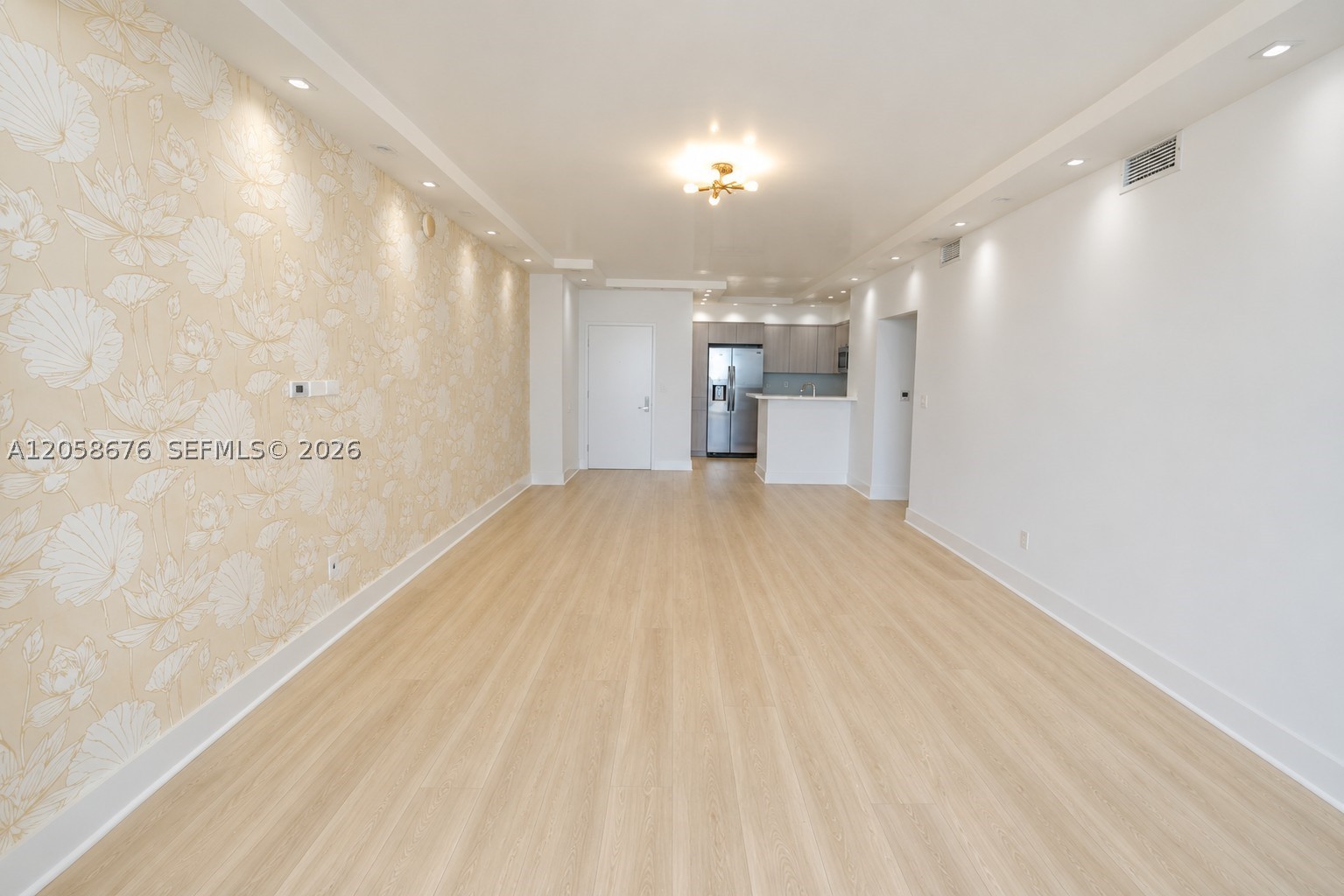 325 S Biscayne Blvd #3314, Miami FL 33131