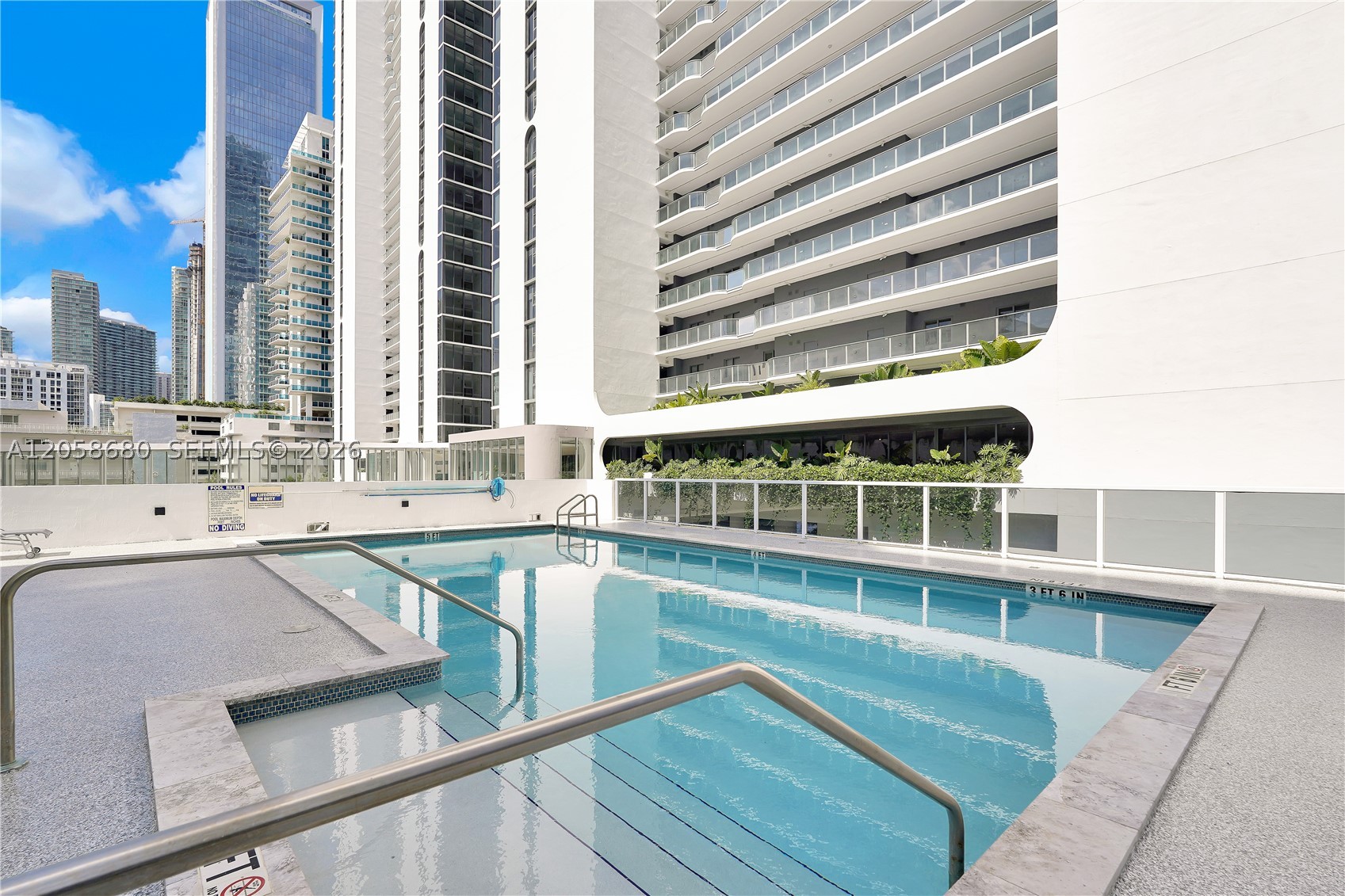 601 NE 23rd St #901, Miami FL 33137