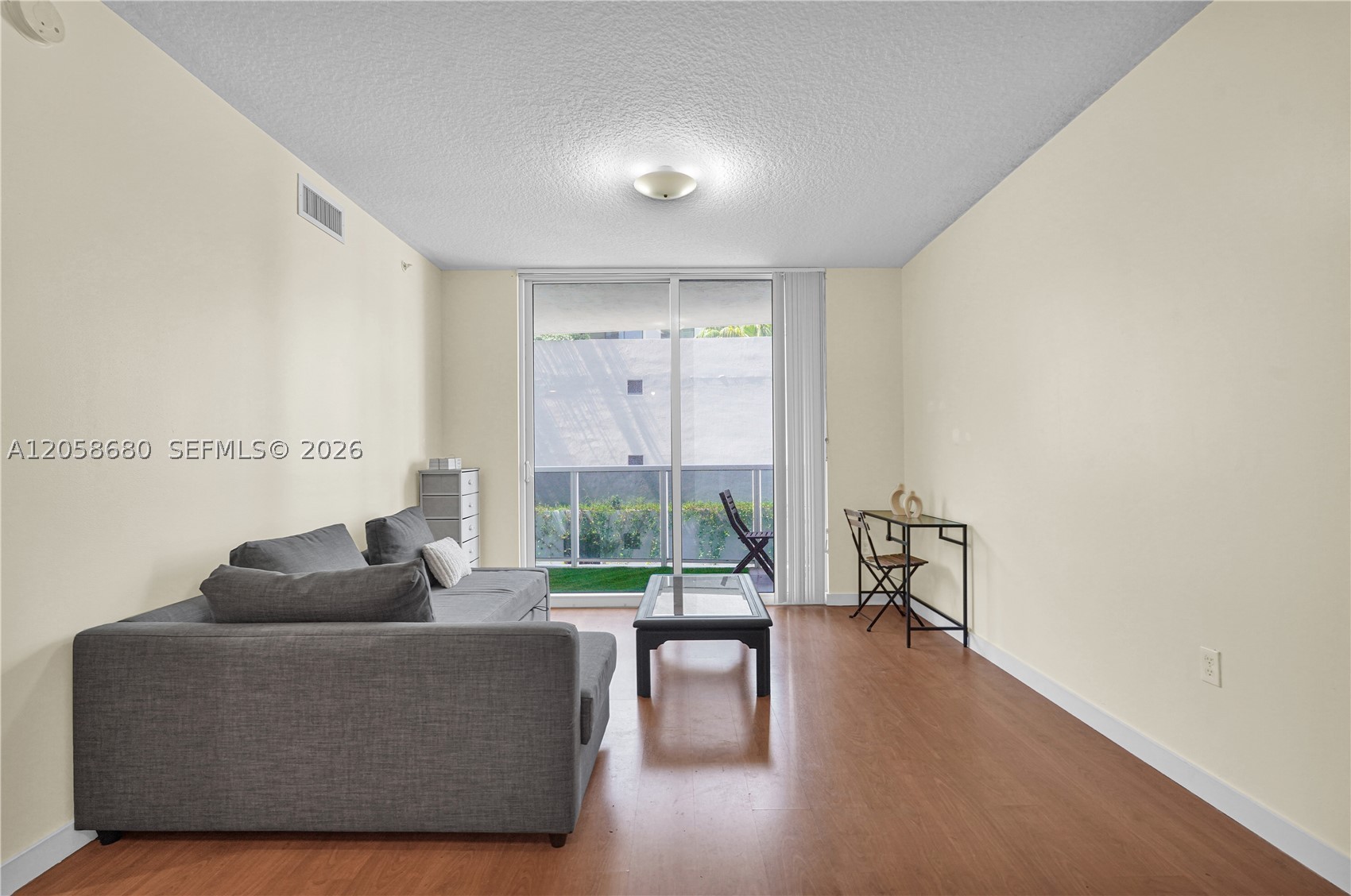 601 NE 23rd St #901, Miami FL 33137