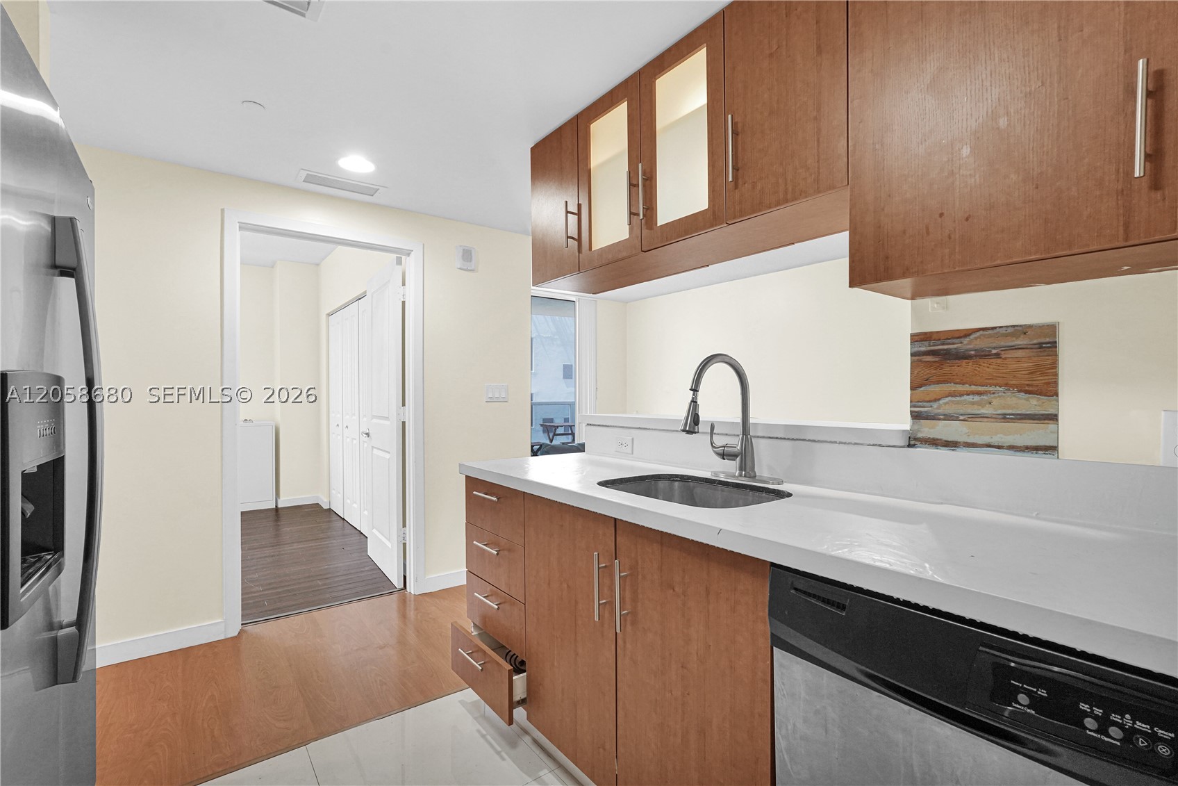 601 NE 23rd St #901, Miami FL 33137