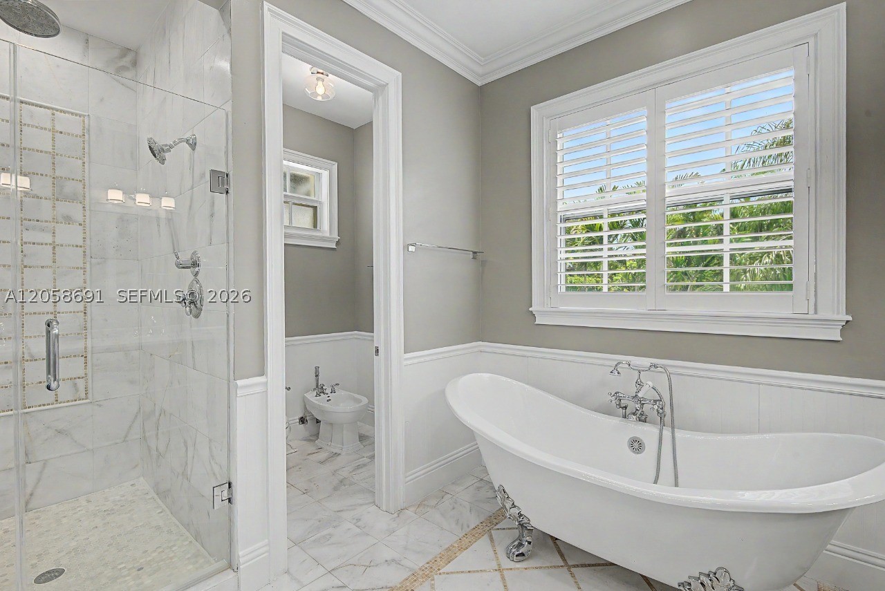5000 SW 73rd Ter, Miami FL 33143