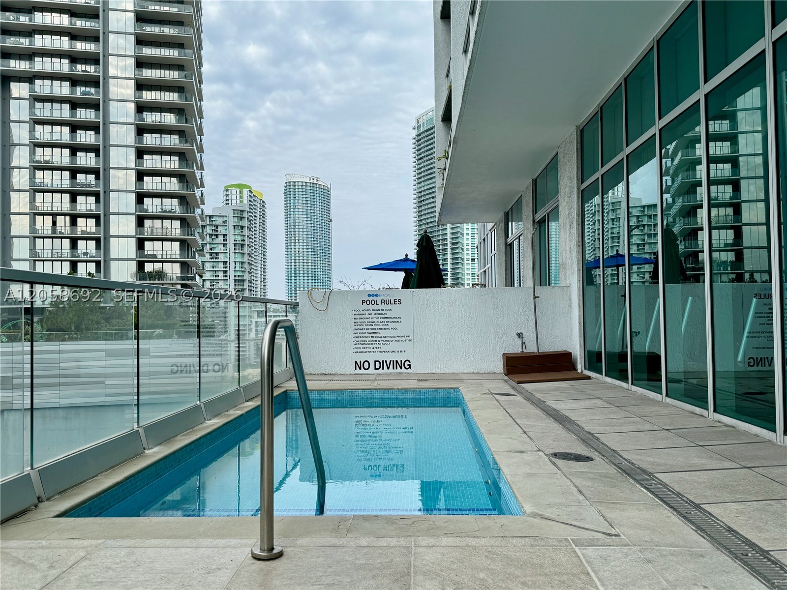 500 Brickell Ave #1407, Miami FL 33131