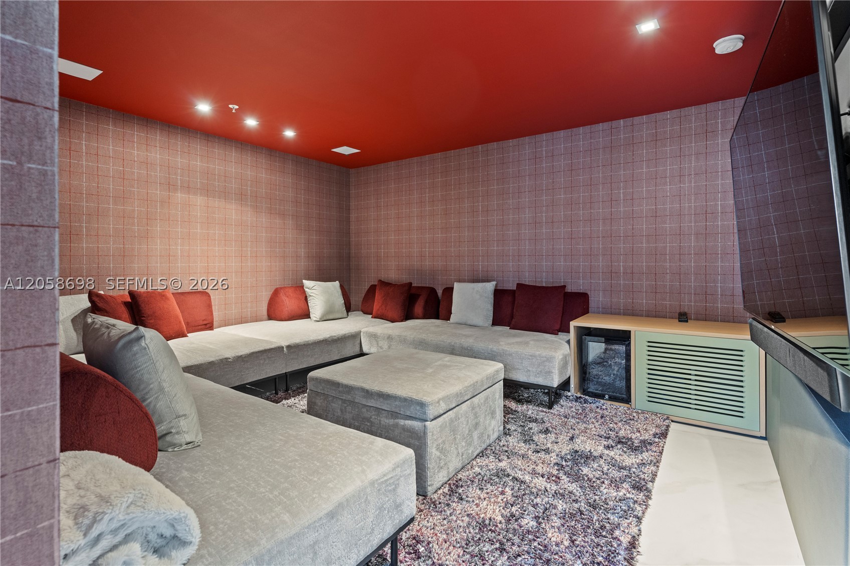 650 NE 32nd St #BH2, Miami FL 33137