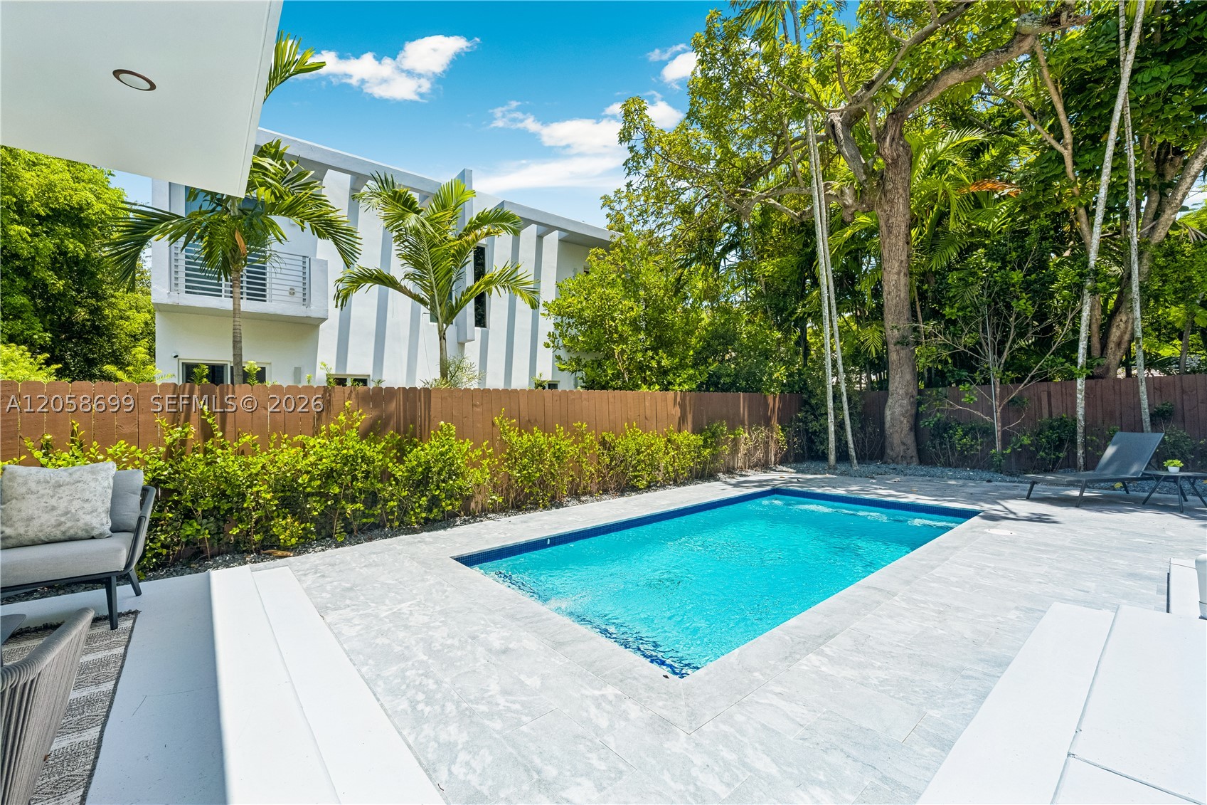 3350 SW 28th Ter, Miami FL 33133