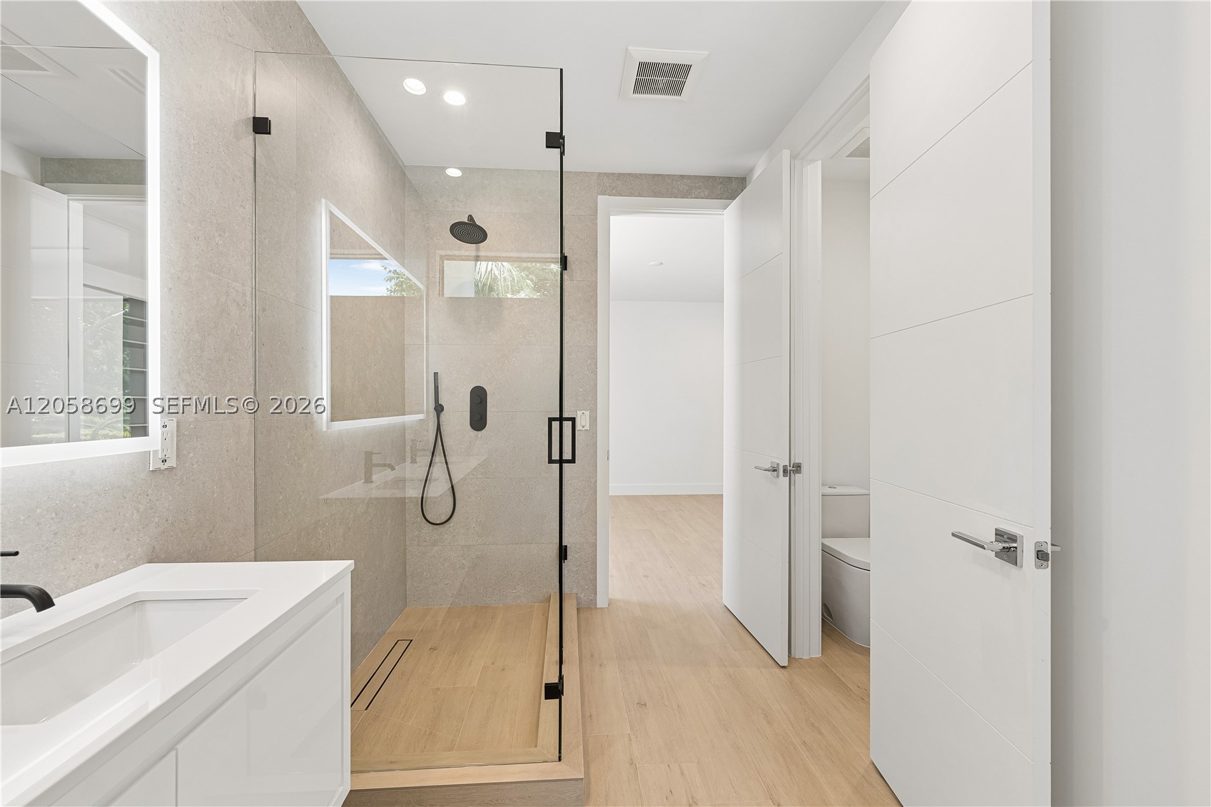 3350 SW 28th Ter, Miami FL 33133